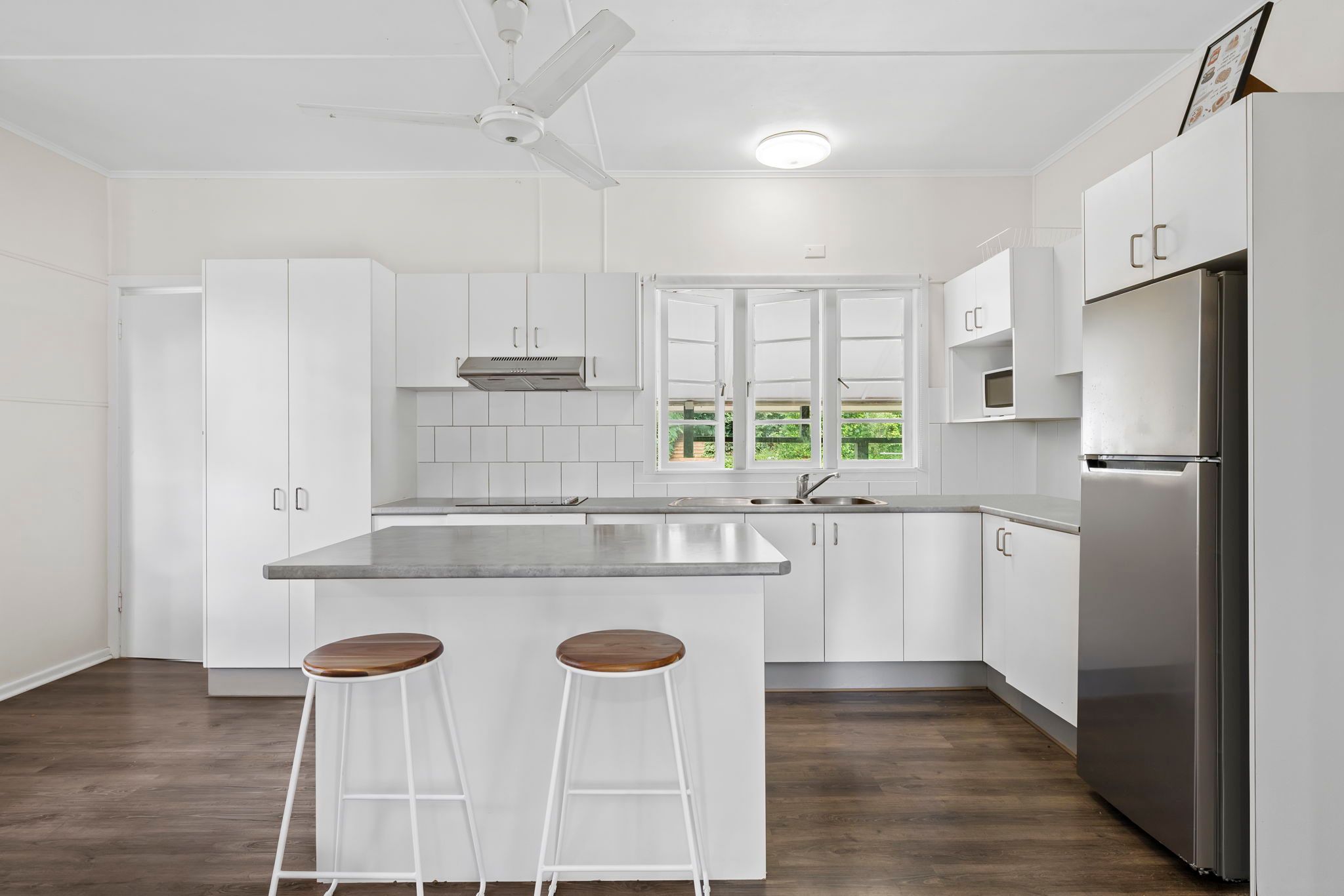 11 Empress Terrace, Bardon, QLD 4065