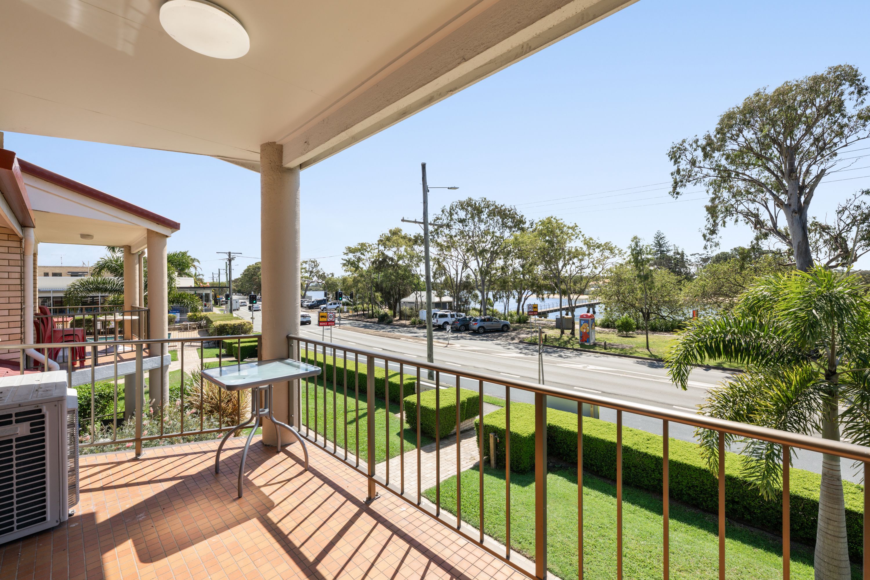 16/45 Bradman Avenue — photo 11 of 14