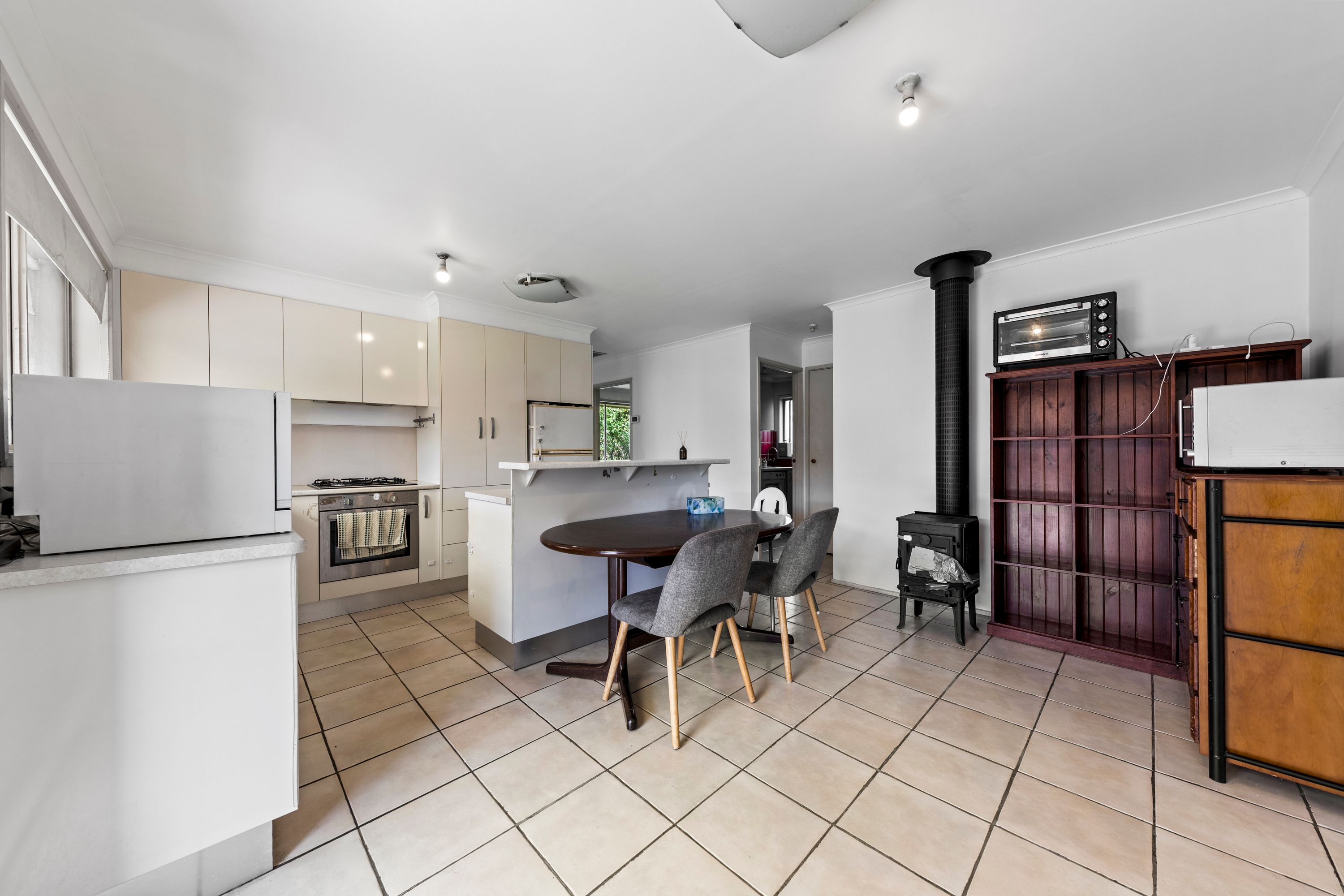8 Eleanor Court — photo 8 of 30