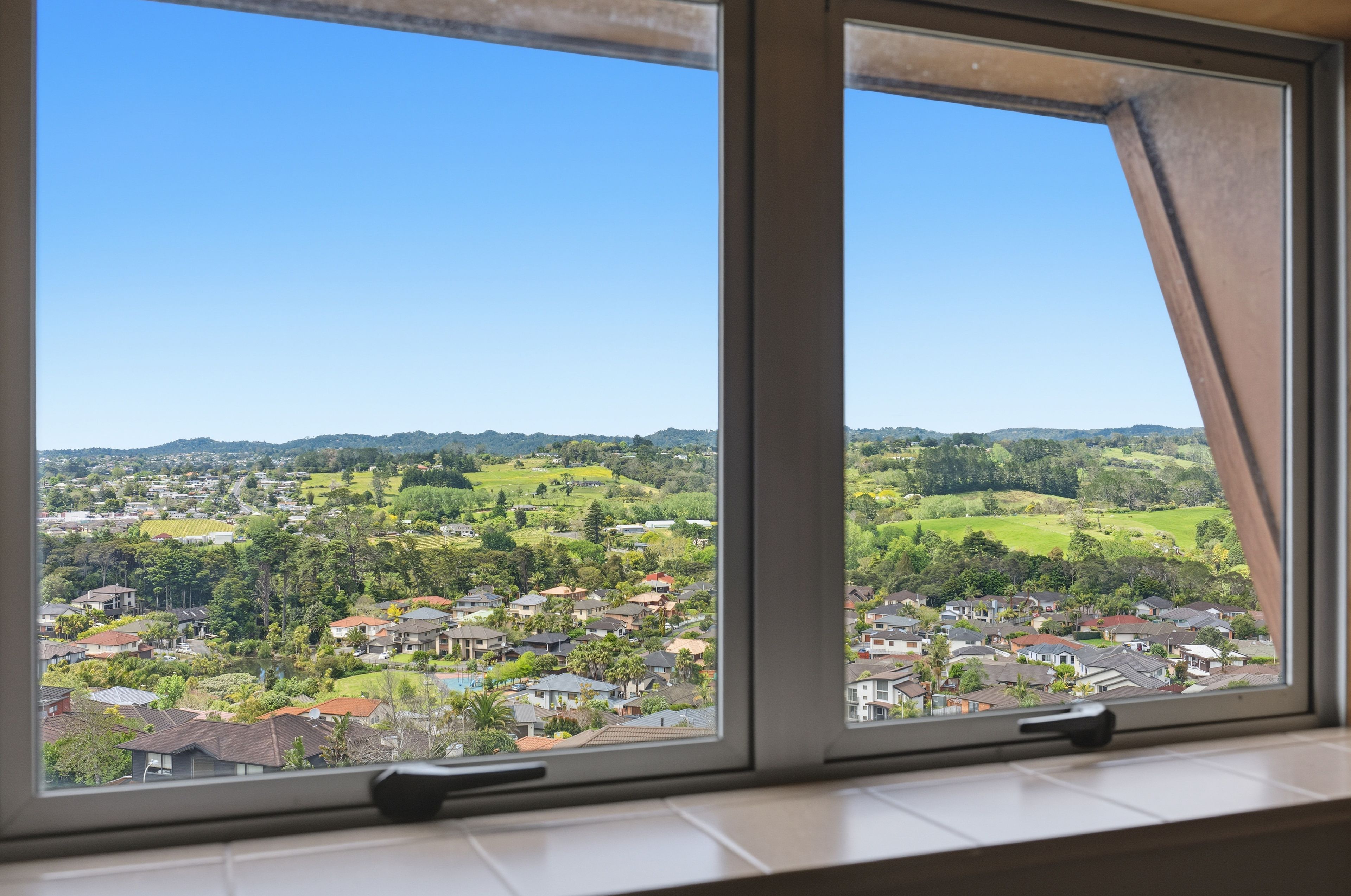 272 Sturges Road, Henderson, Waitakere City