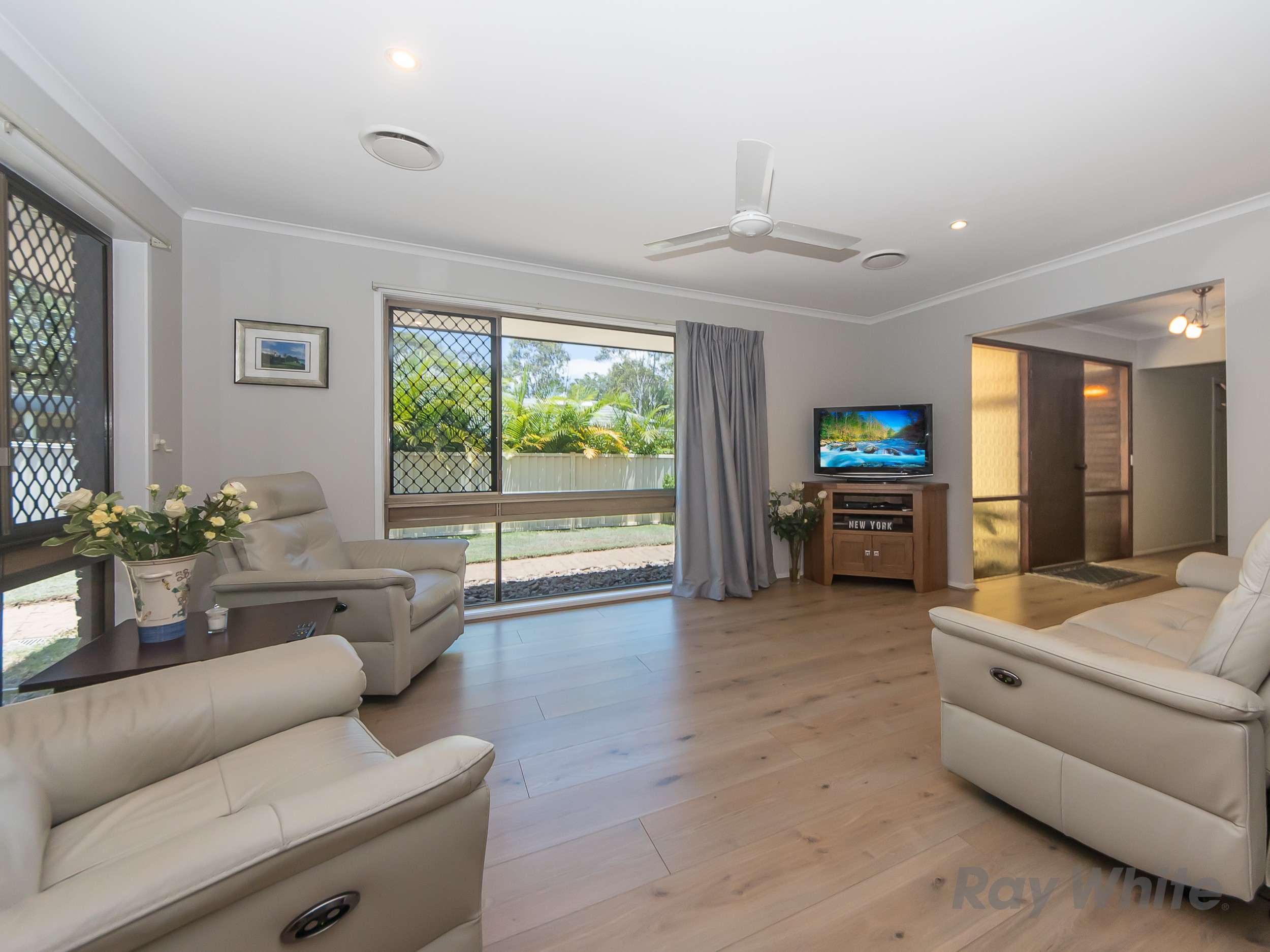 10 Barfoot Street, Bracken Ridge, QLD 4017