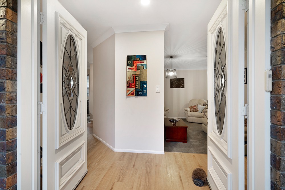 20 Daffodil Crescent, Calamvale, QLD 4116