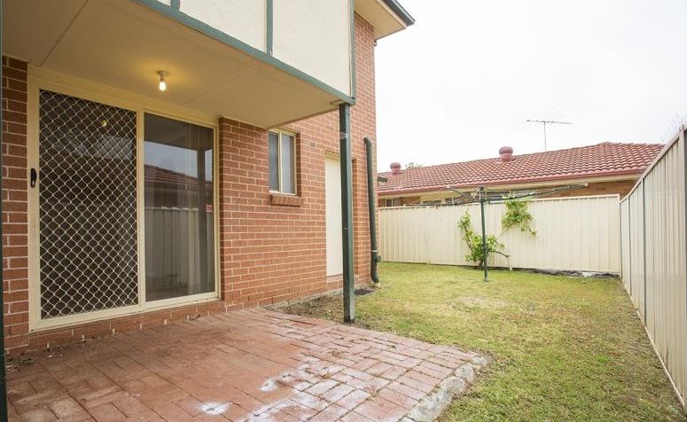 125 Pacific Palms Circuit, Hoxton Park, NSW 2171