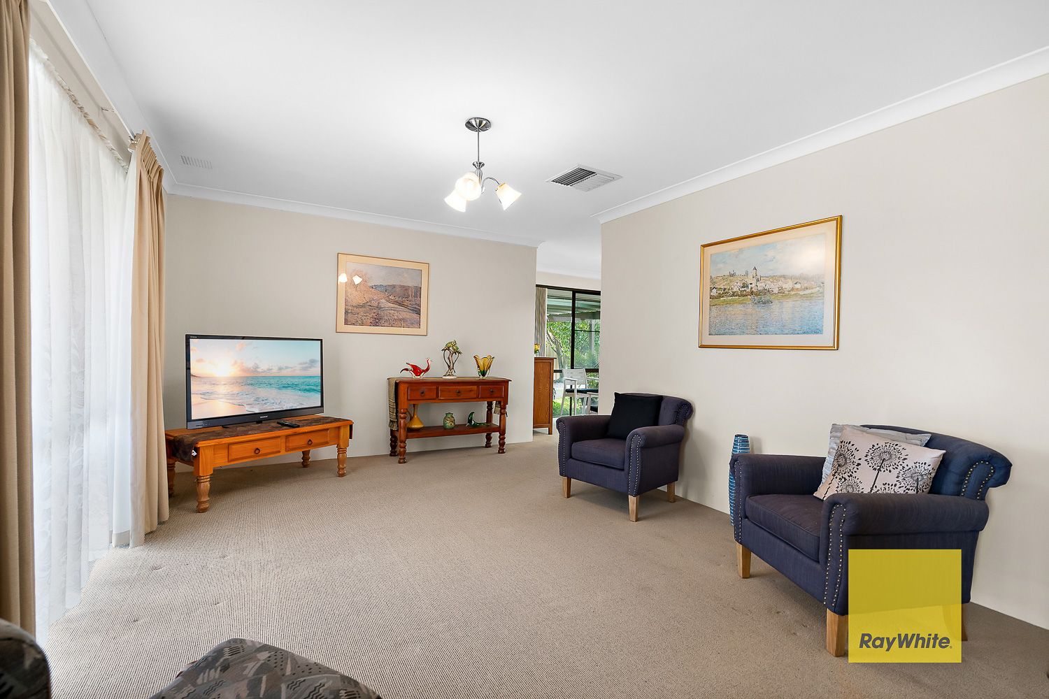 22 Wateredge Road — photo 5 of 19