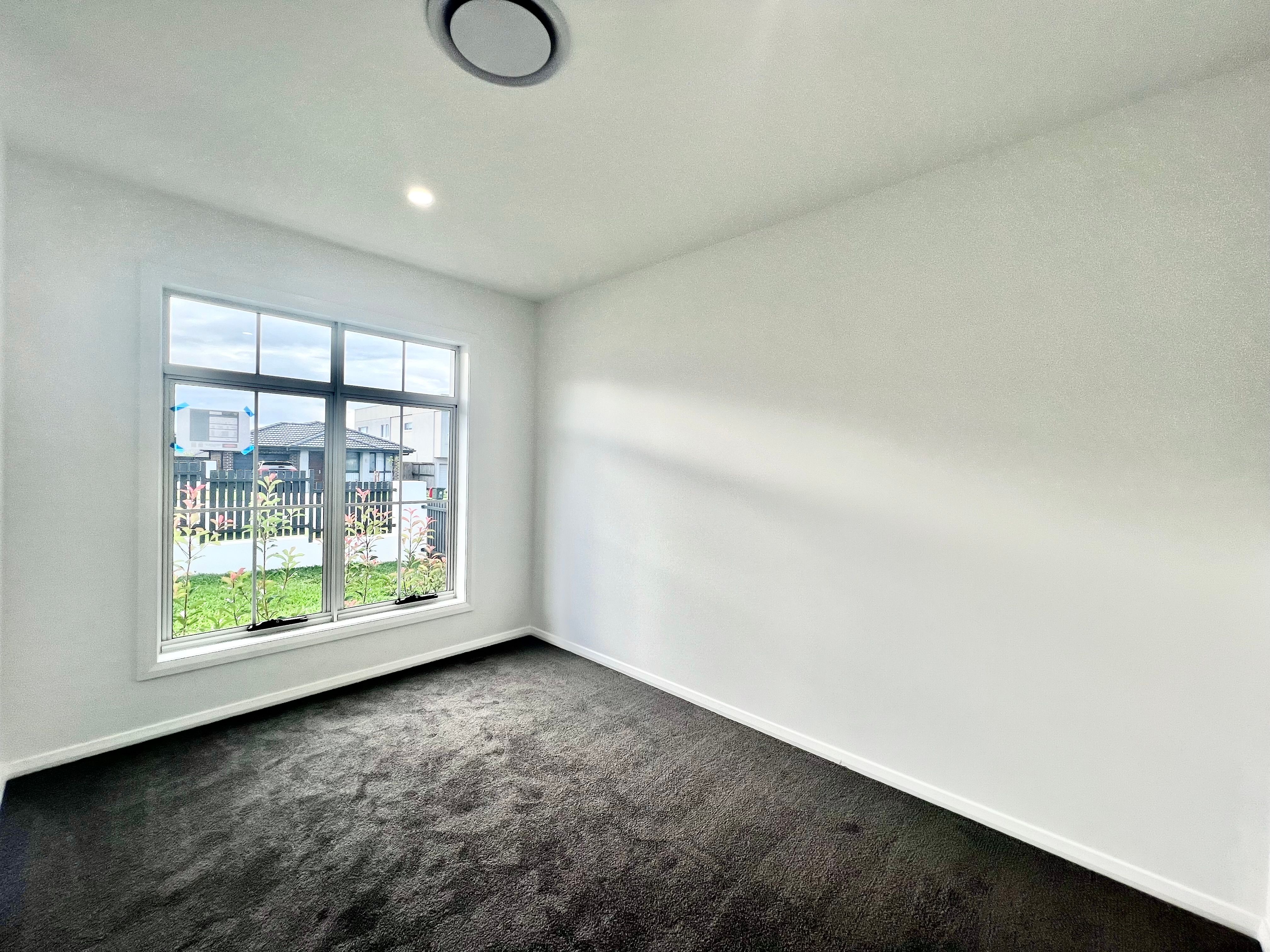 27 McLaurin Avenue, Oran Park, NSW 2570