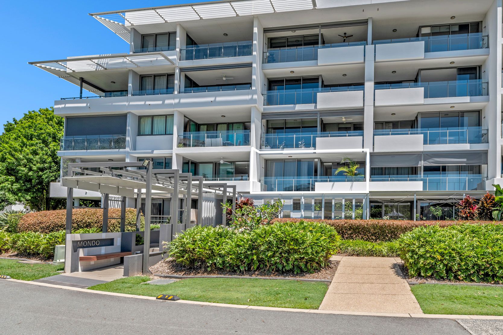 3204/323 Bayview Street, Hollywell, QLD 4216