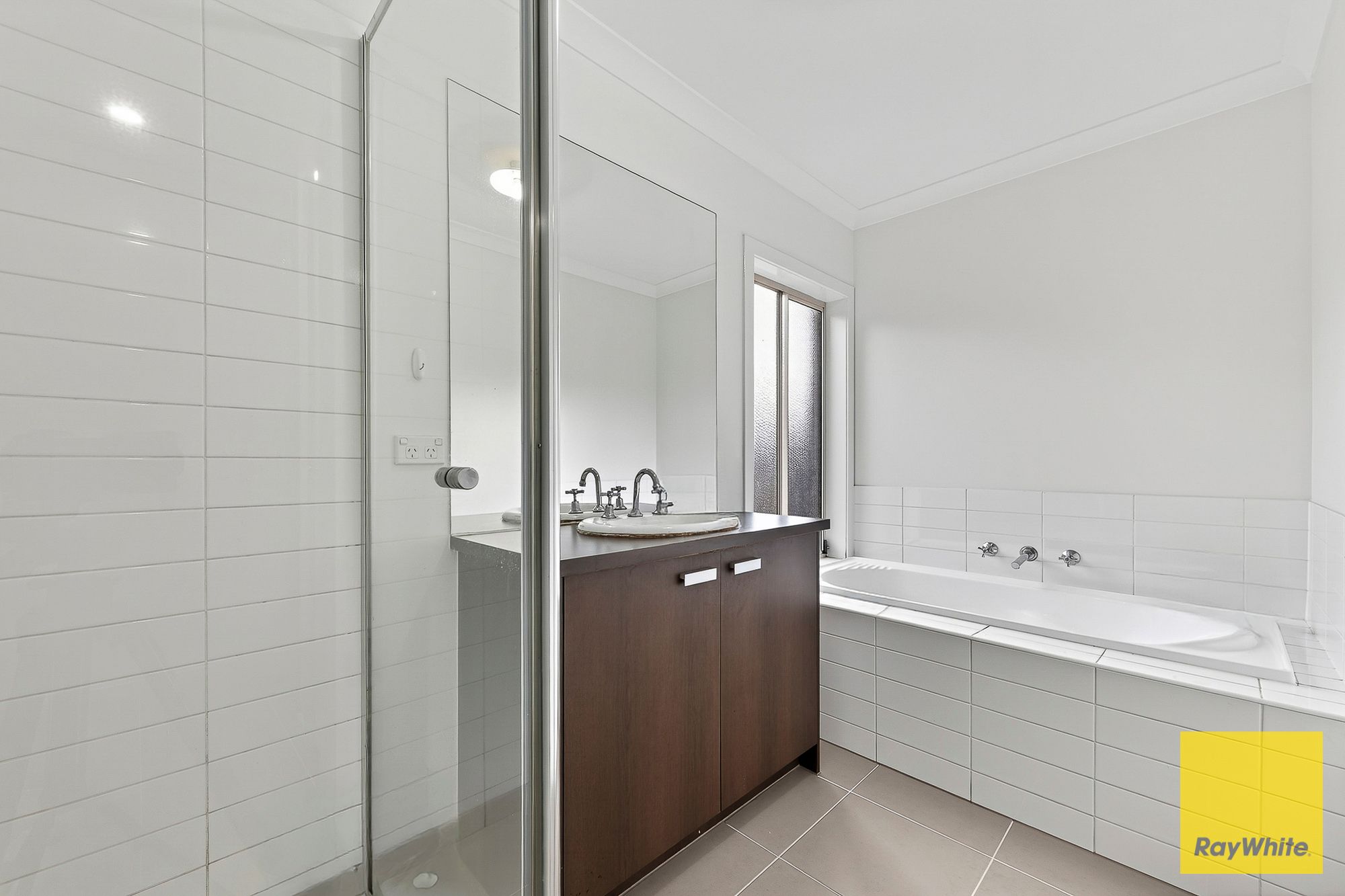 77 Isabella Way — photo 14 of 15