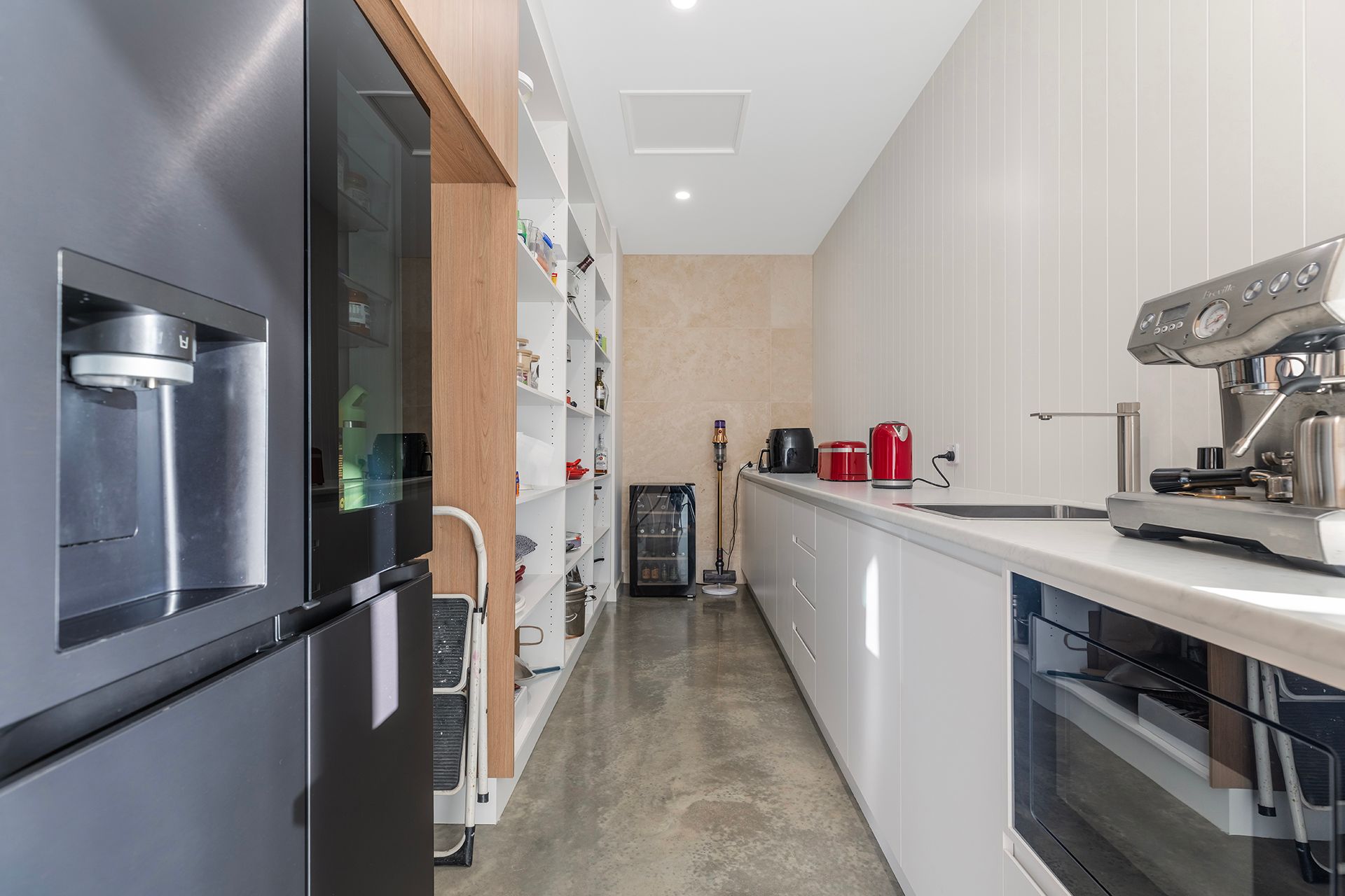 251 Fulham Road — photo 17 of 30