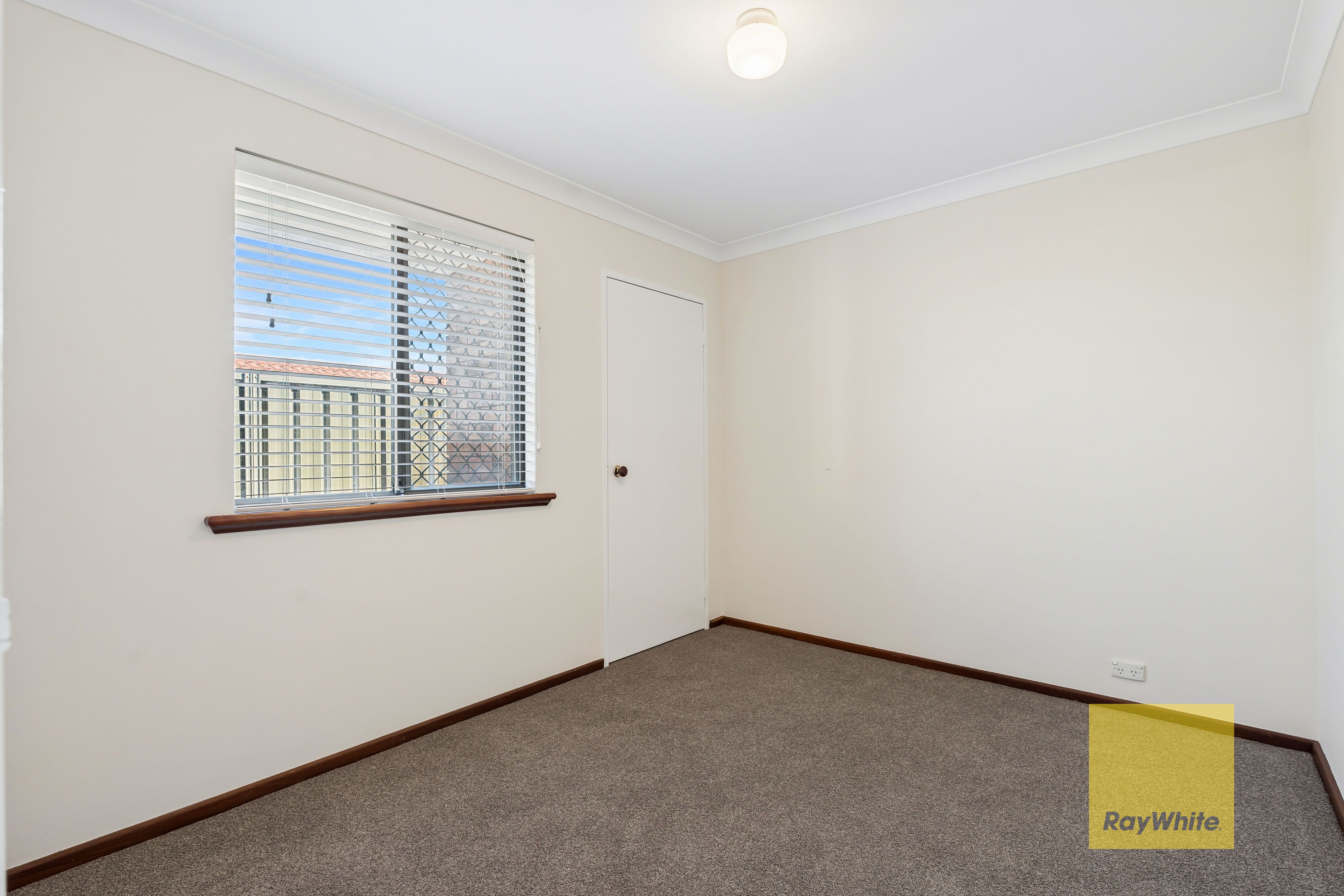 42 Kanangra Crescent — photo 14 of 18