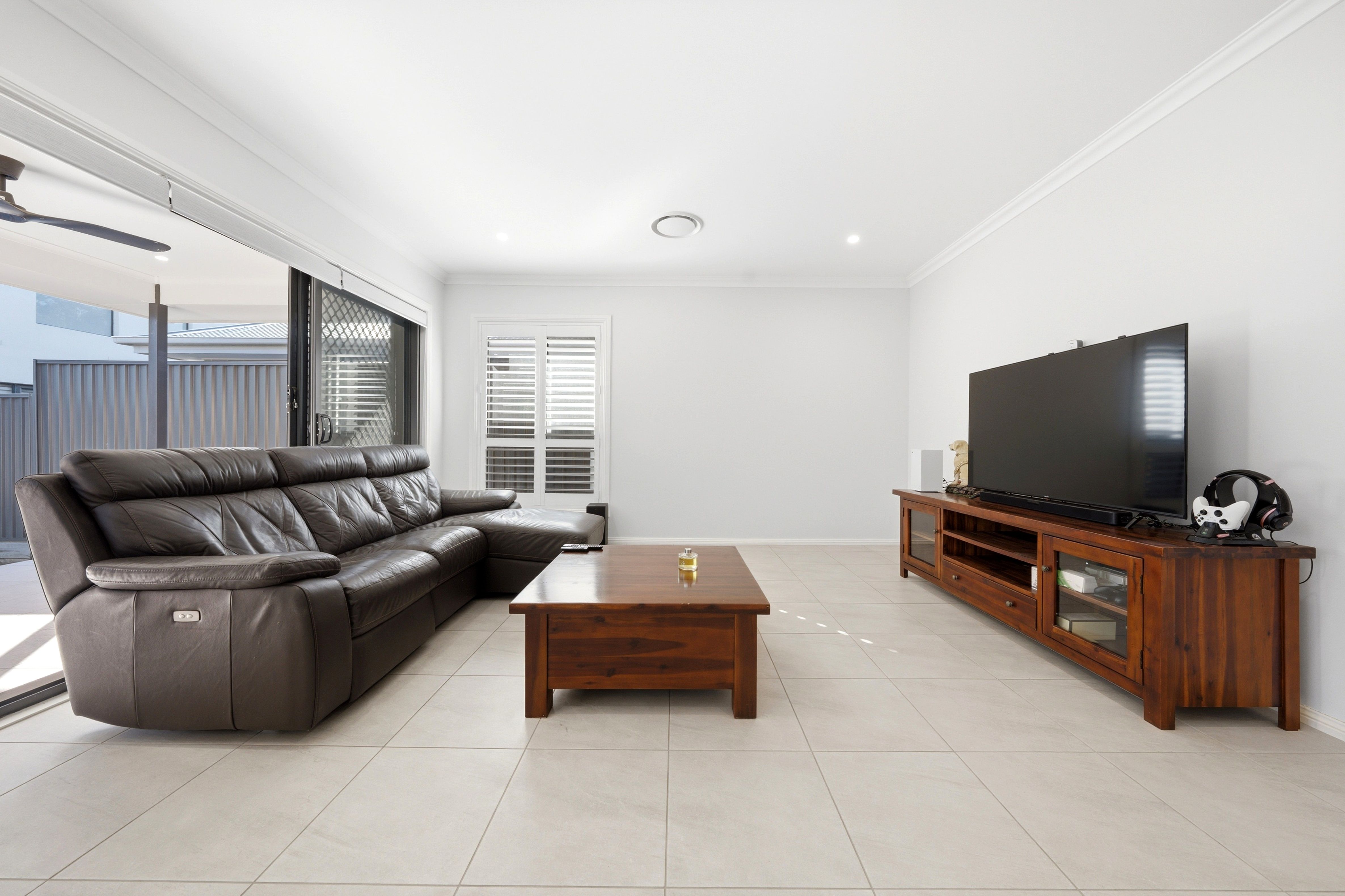 75 Farview Drive, Denham Court, NSW 2565