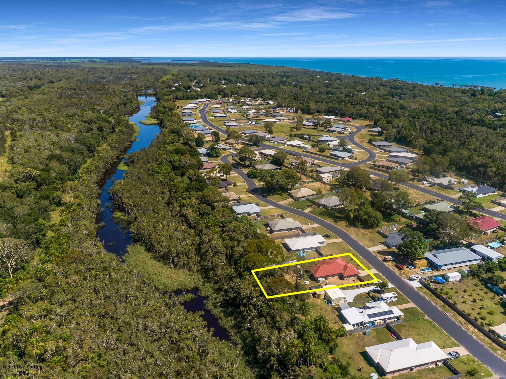 17 Monarch Avenue, Moore Park Beach, QLD 4670 Sold House Ray White