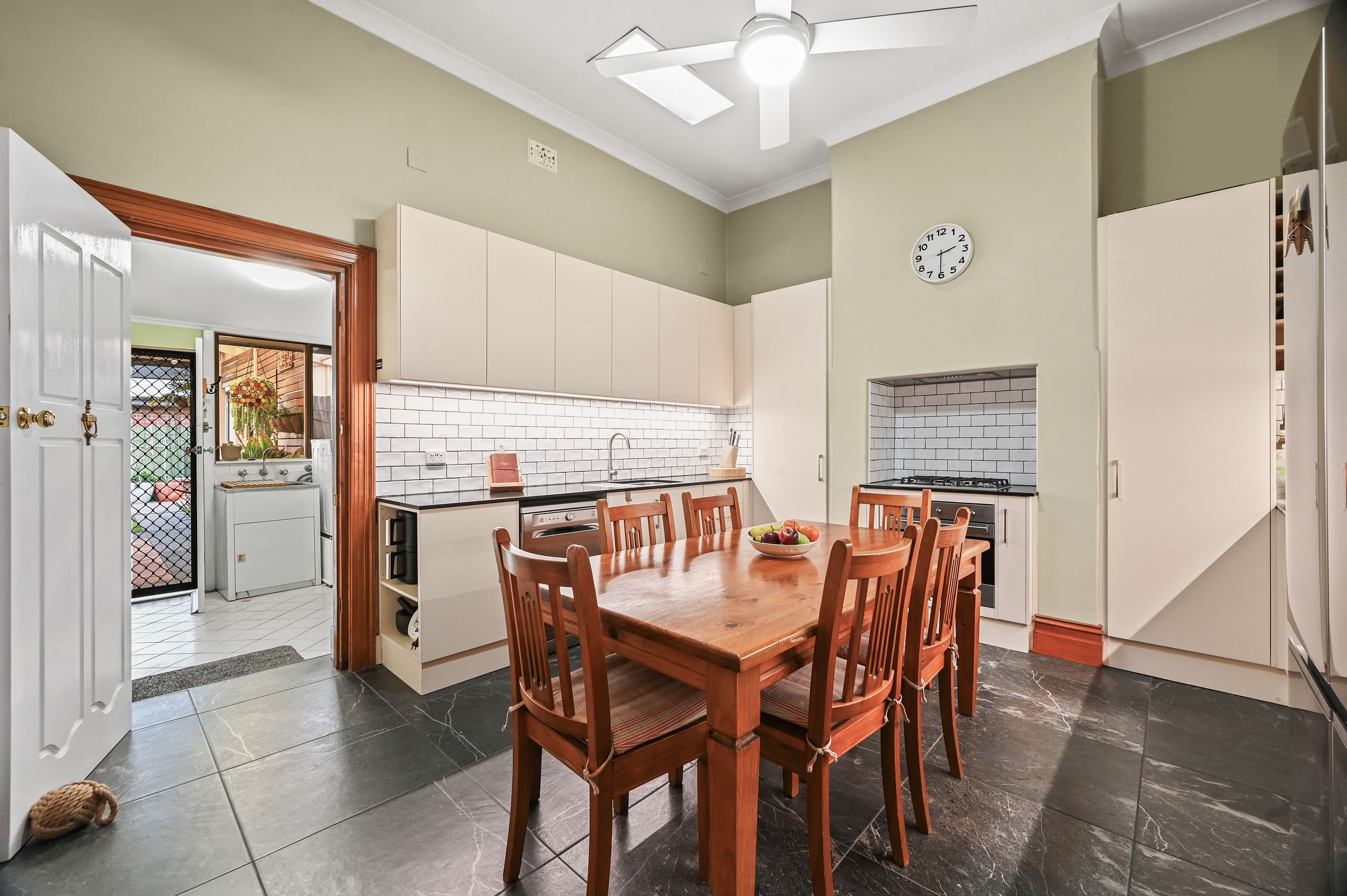 4 Starr Street — photo 11 of 23