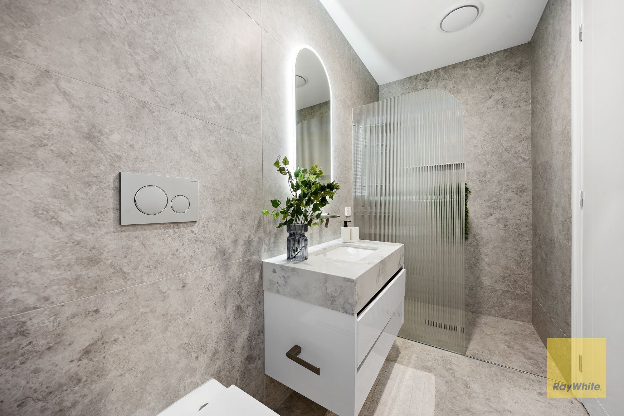 5 Lowland Crescent — photo 17 of 30