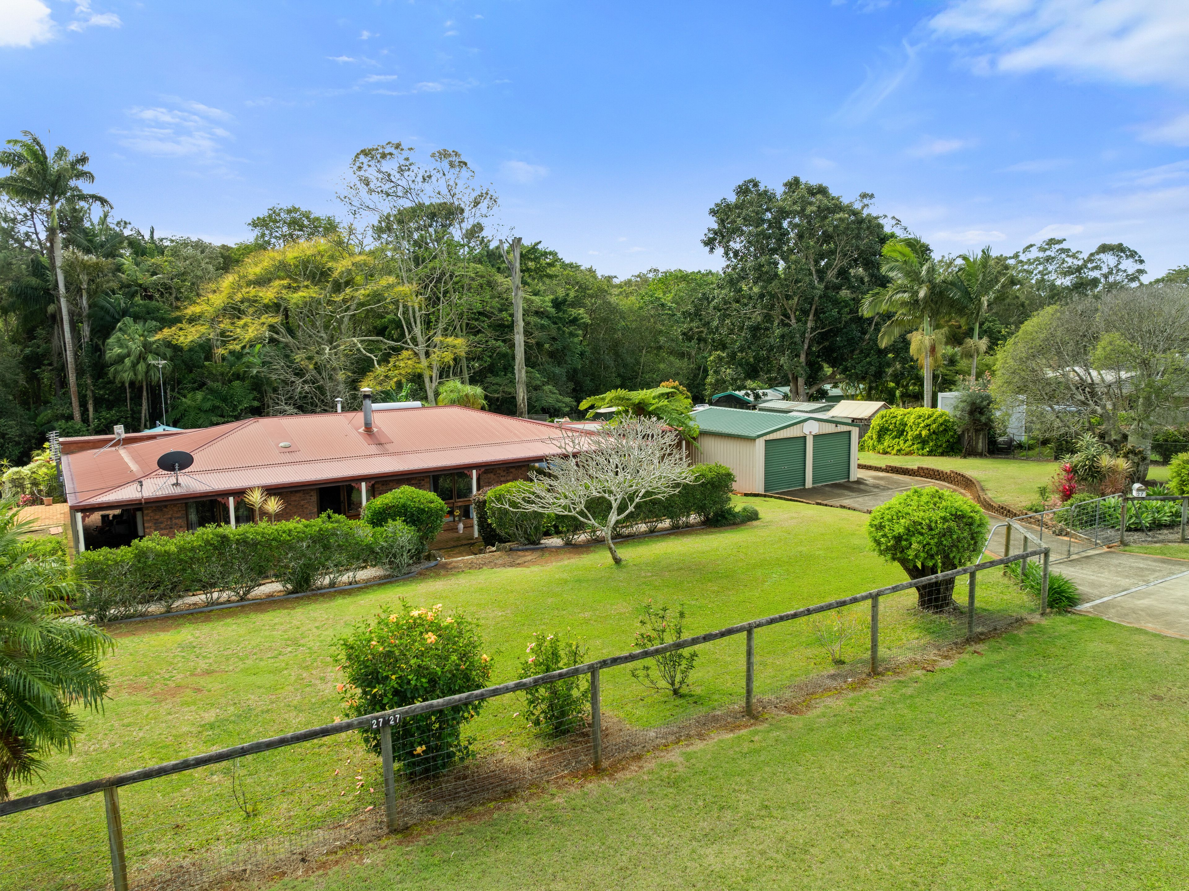 27 Mountain Vista Drive, Glass House Mountains, QLD 4518