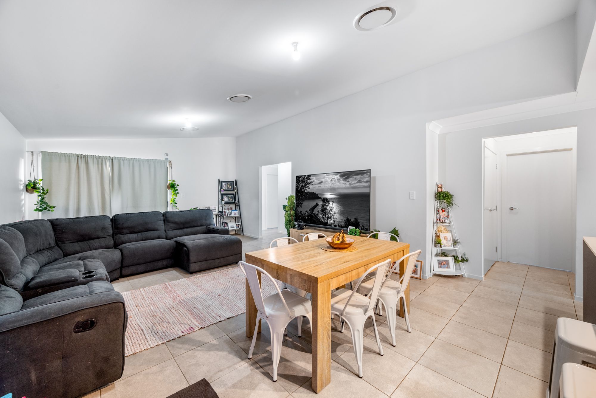 33 Wheatley Drive, Airds, NSW 2560