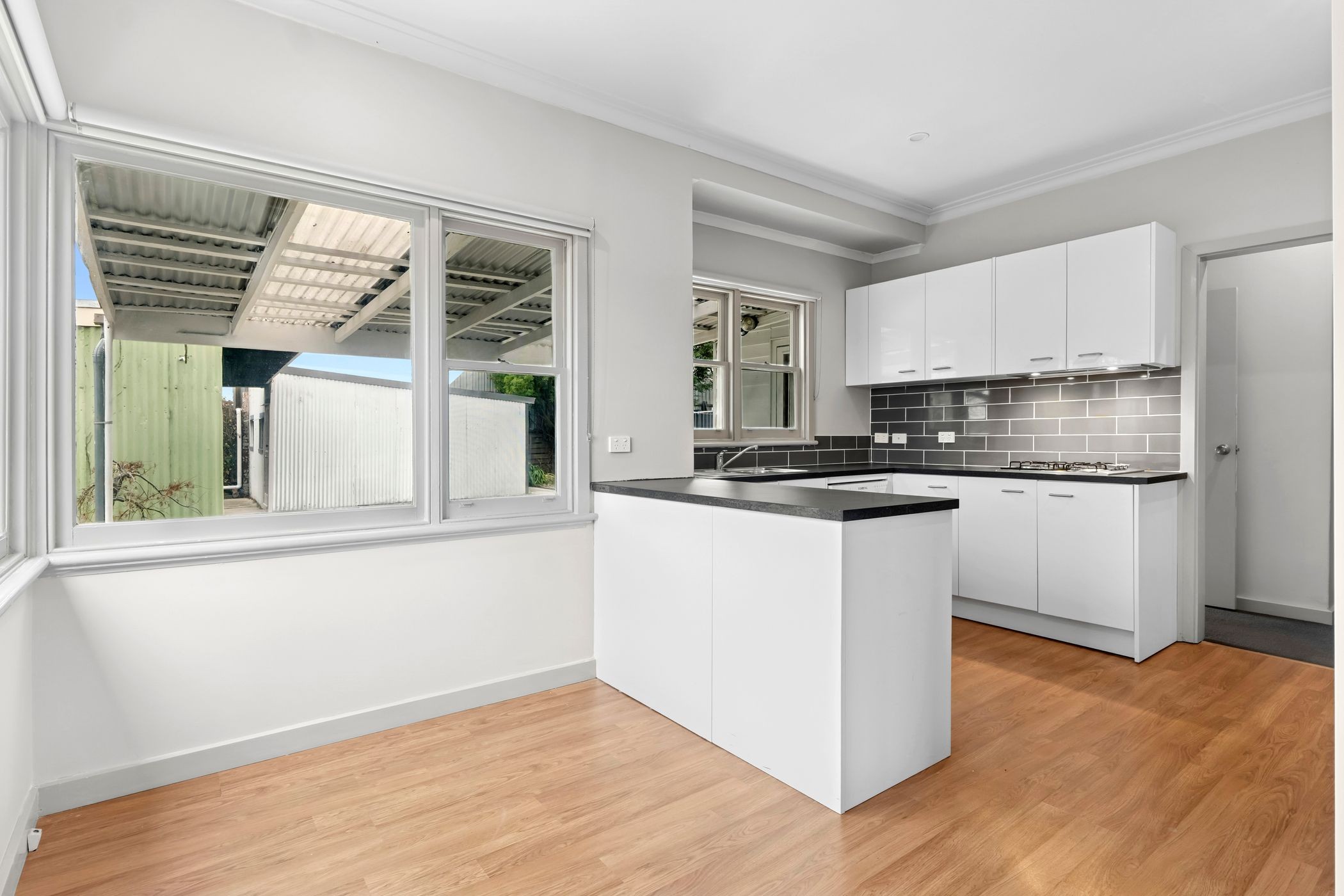 15 Sturt Street, Kyneton, VIC 3444