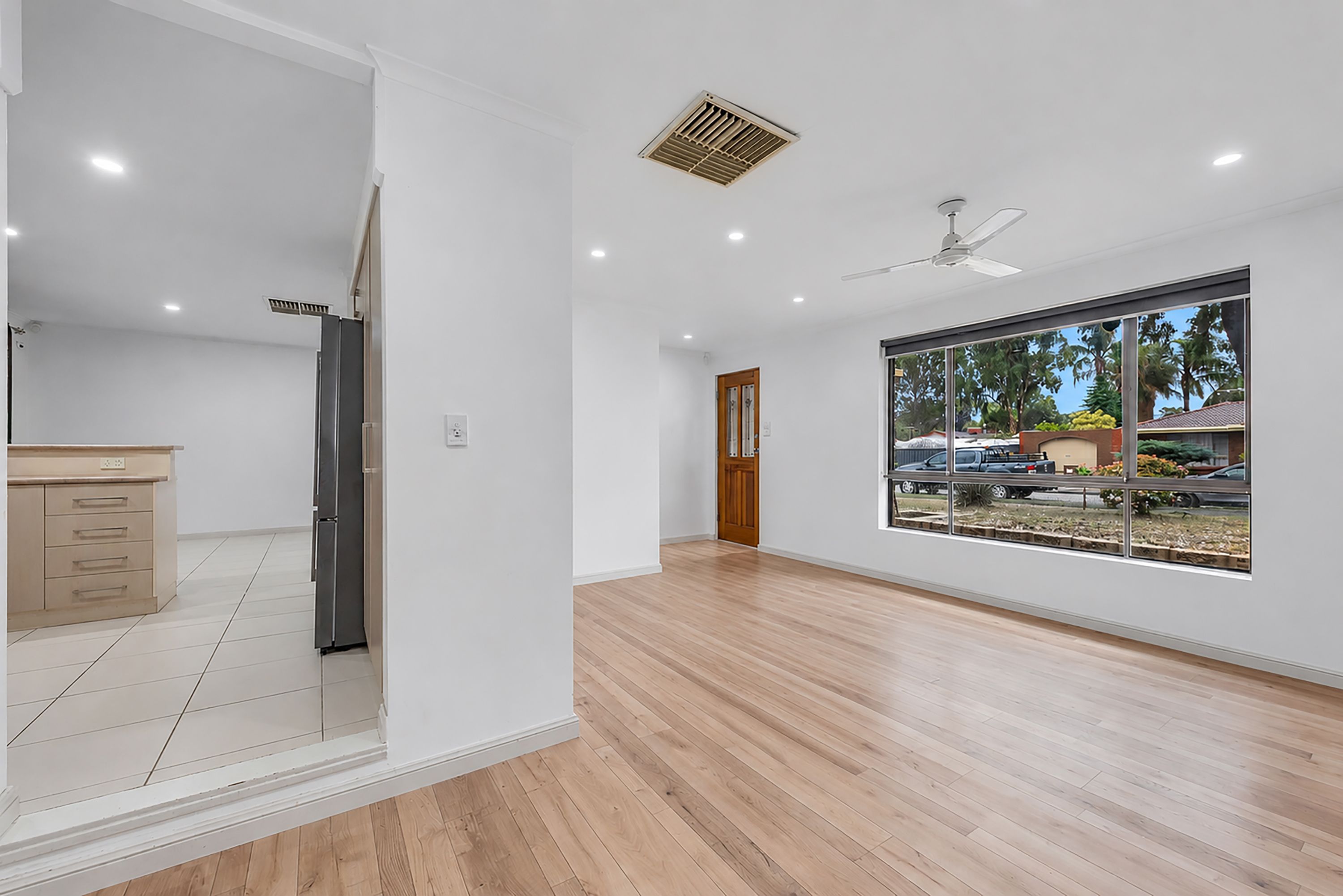 18 Taarnby Drive — photo 3 of 11