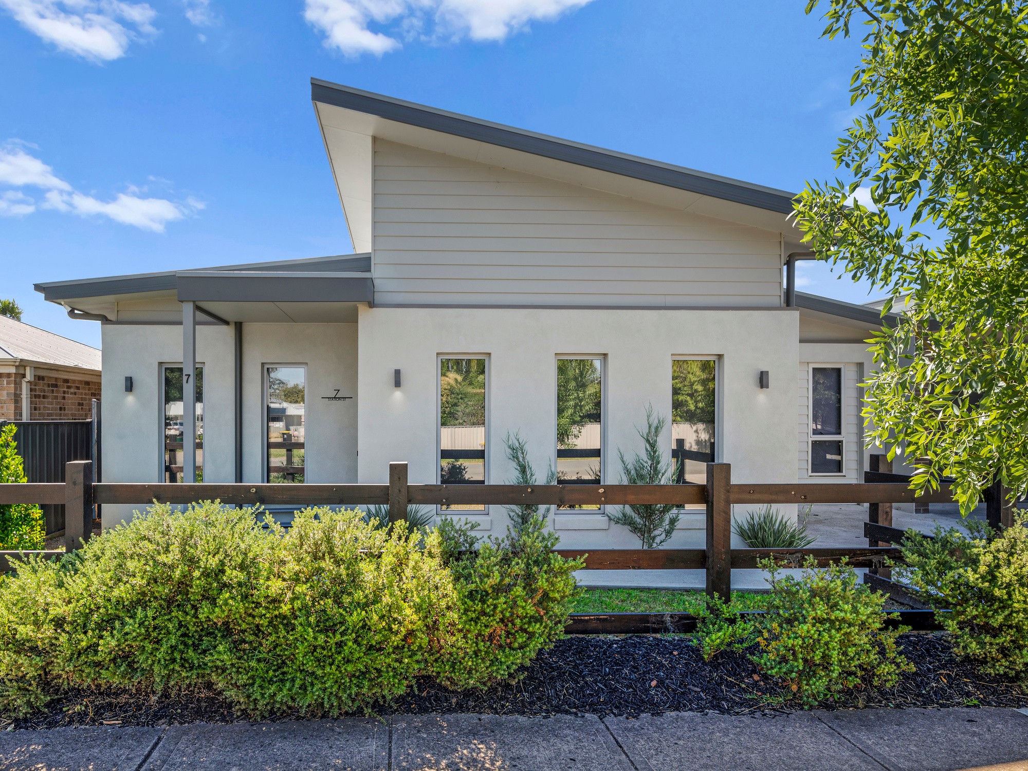 7 Station Street, Mansfield, VIC 3722