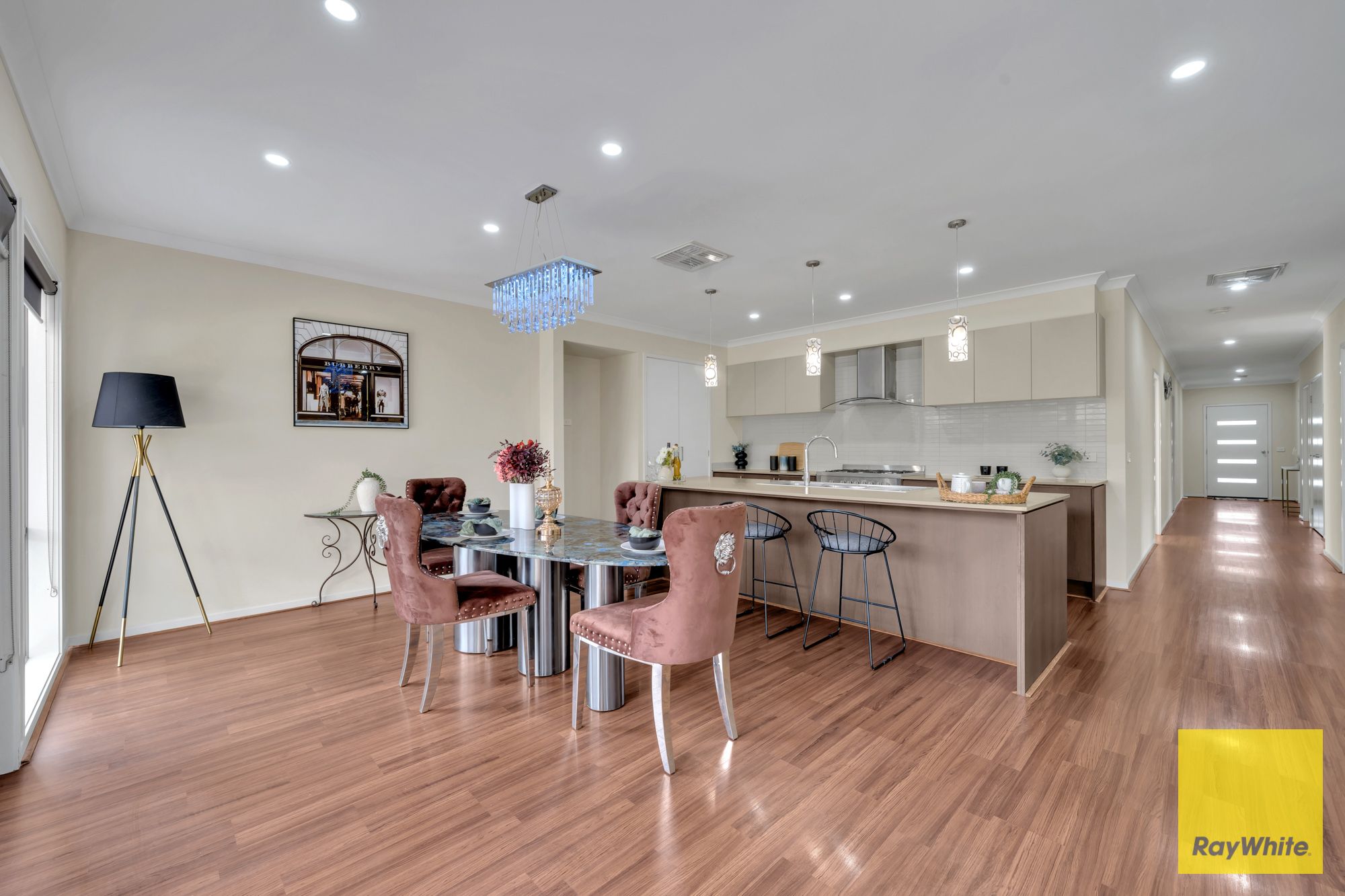 7 Zara Avenue — photo 12 of 26