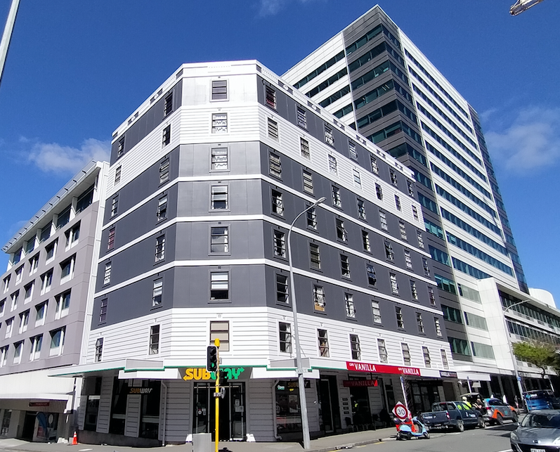 207/5 Aitken Street photo 3