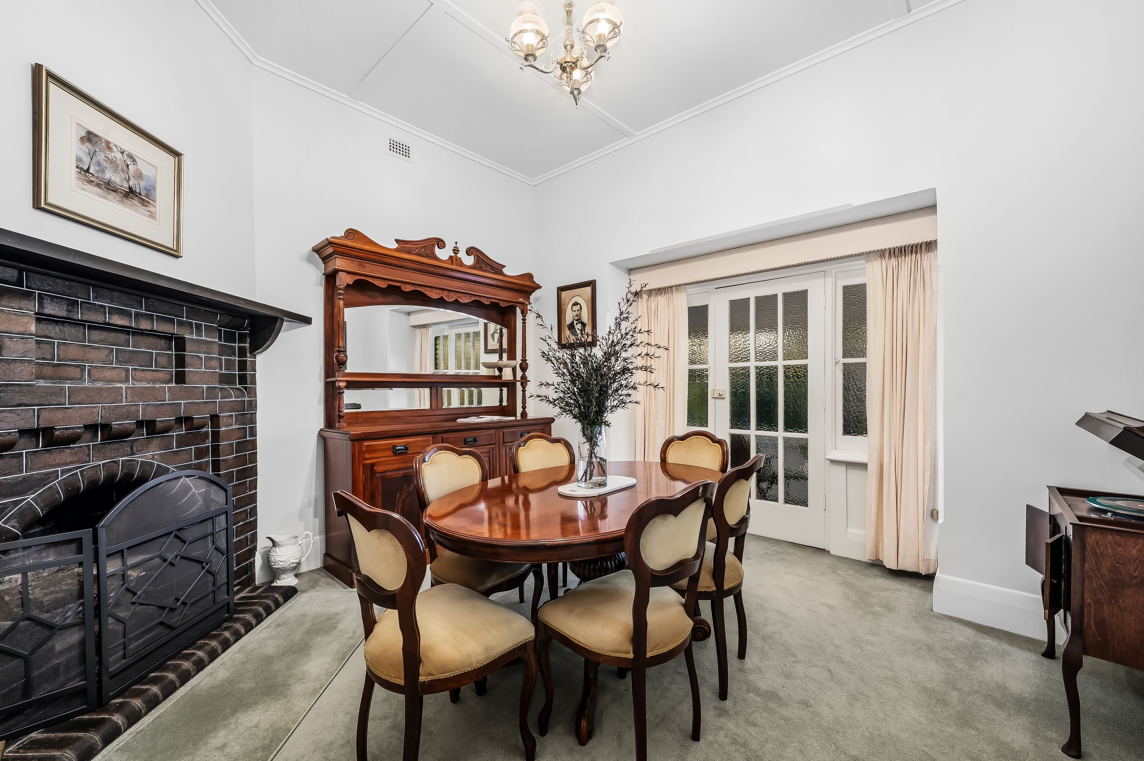 32 Ormond Grove — photo 8 of 22