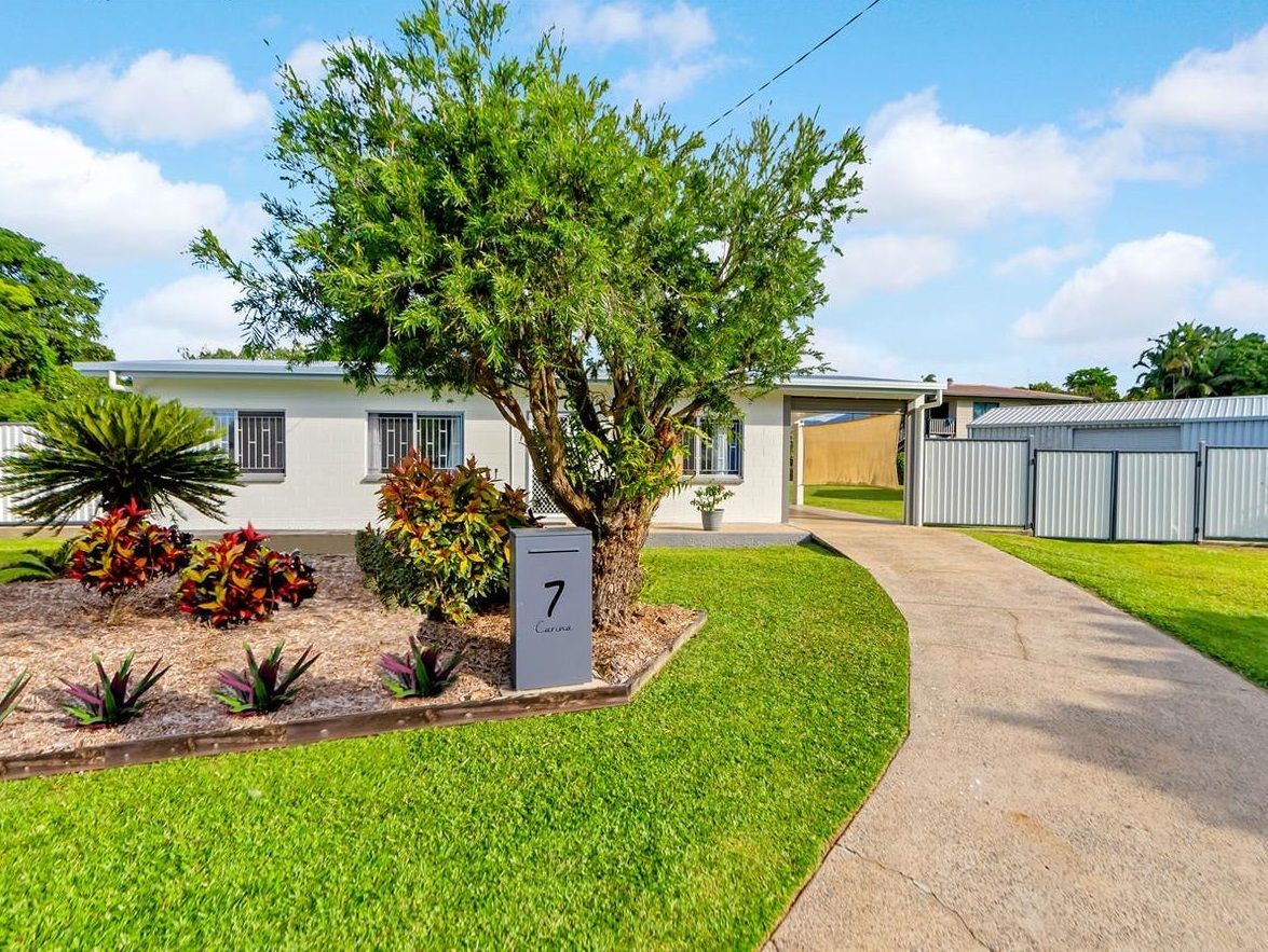 7 Carina Close — photo from Ray White Cairns South