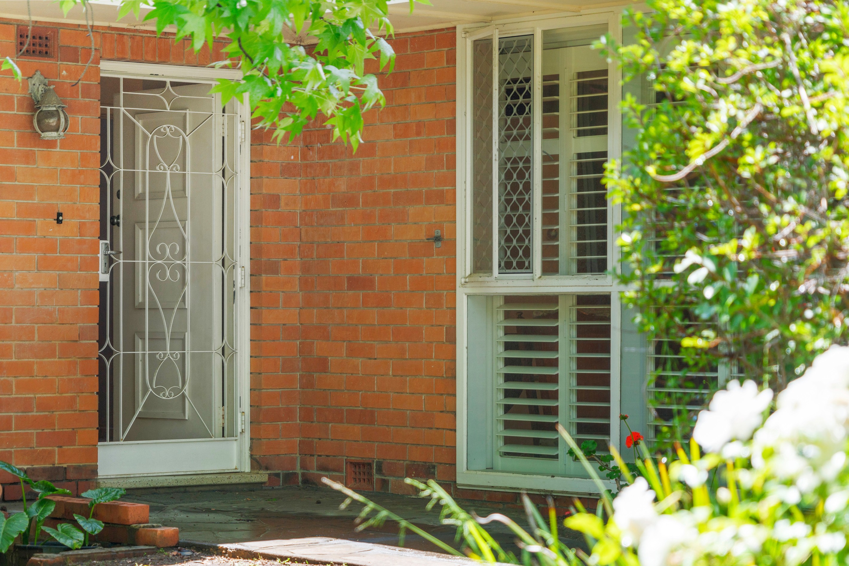 16 Lockwood Road, Erindale, SA 5066