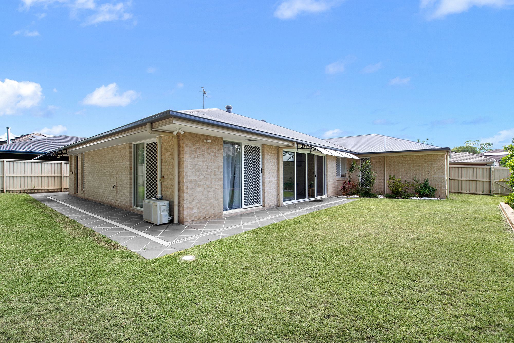 87 Dannenberg Street, Carseldine, QLD 4034