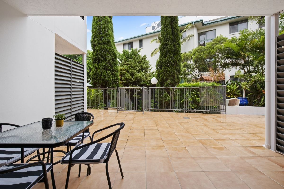 21 Markeri Street, Mermaid Beach QLD 4218