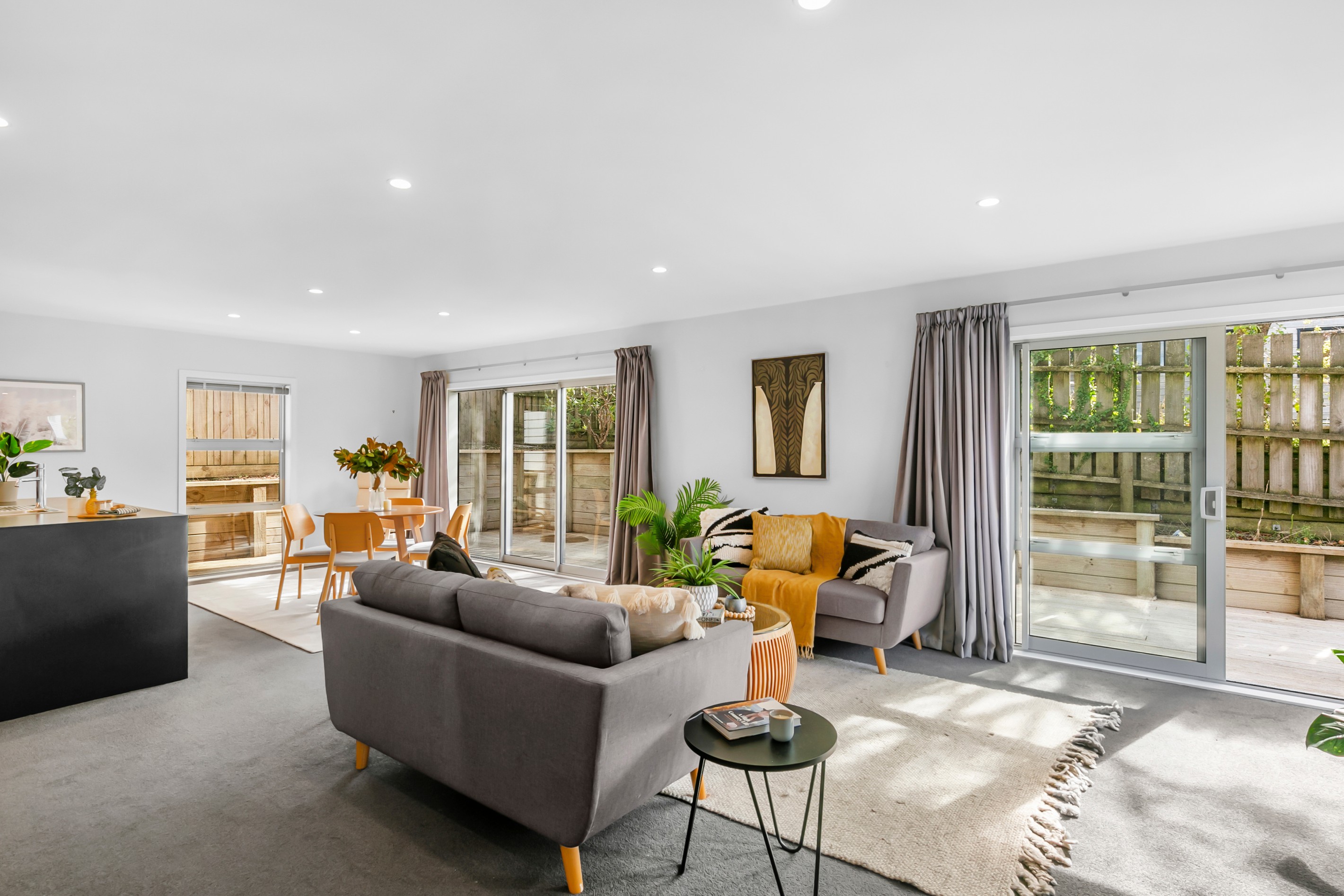b/147 Broderick Road, Johnsonville, Wellington City