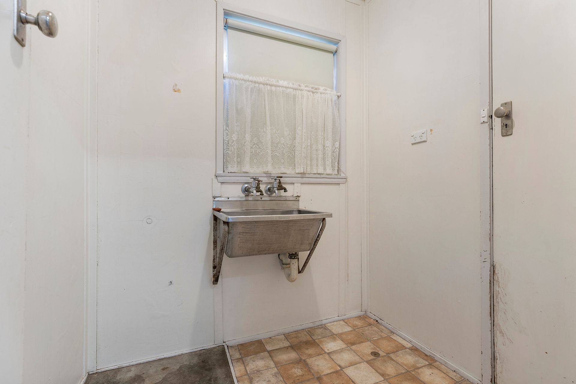 11 Freeman Street — photo 10 of 17