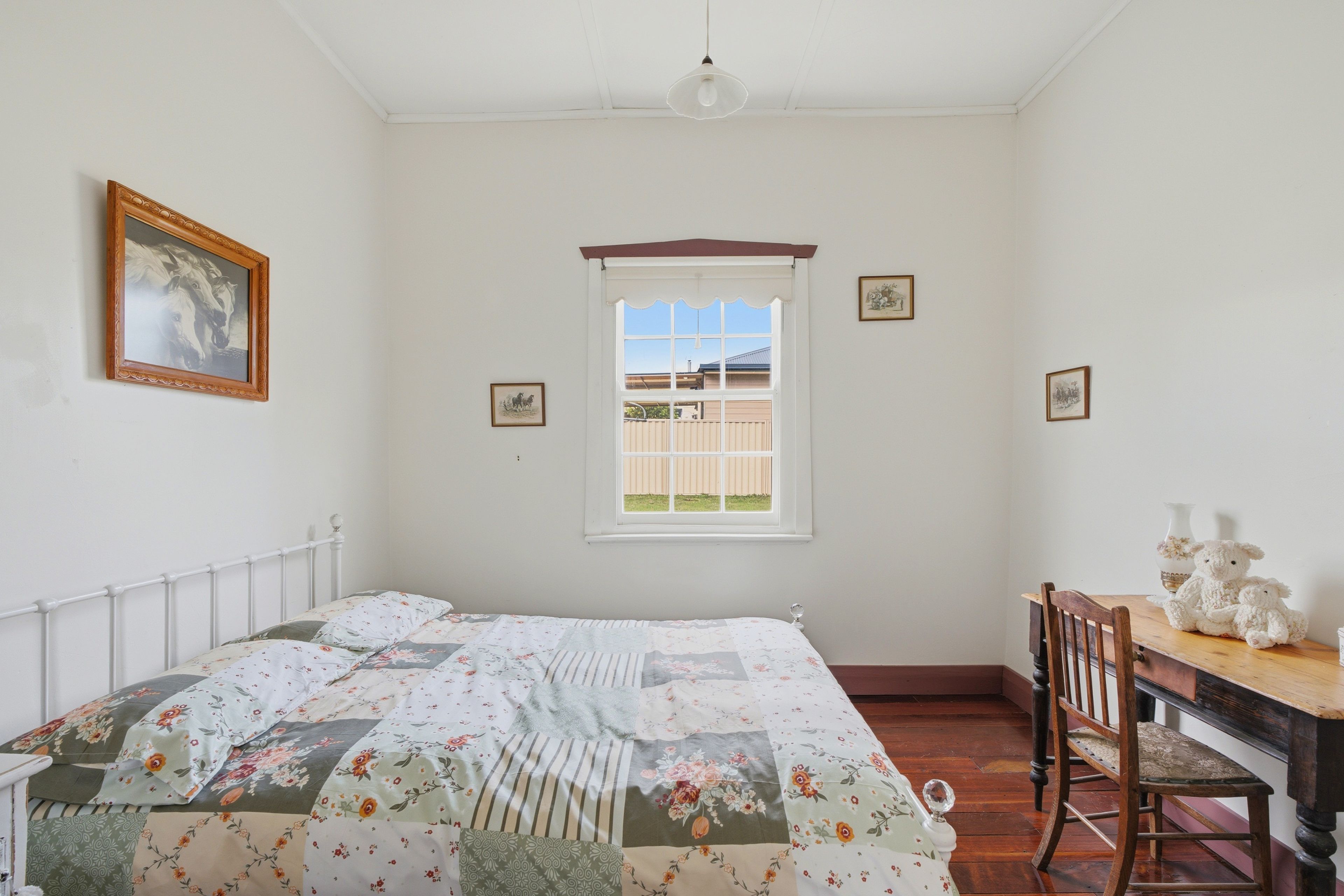 58 Emerald Street — photo 8 of 24