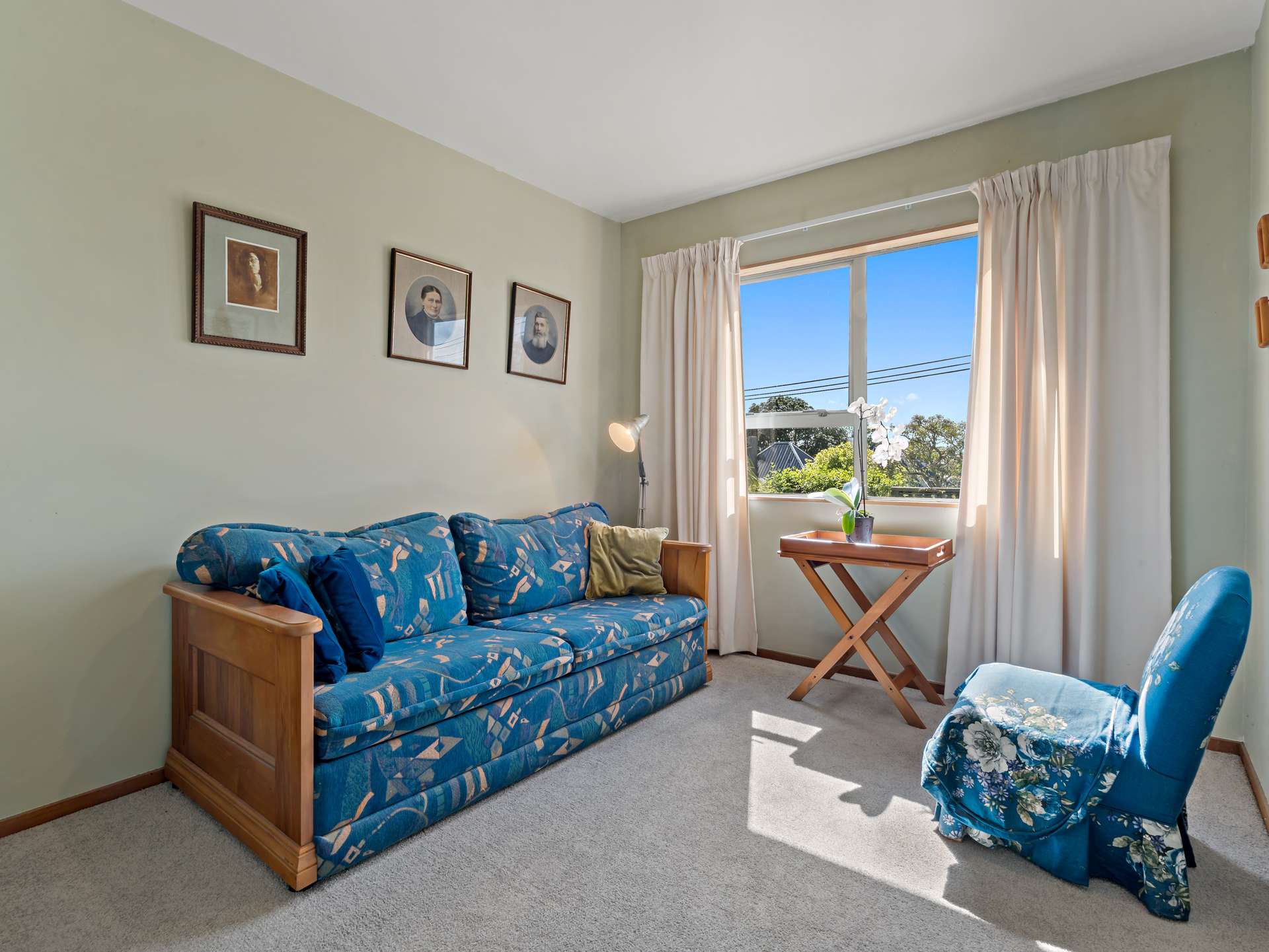 15A Waiatarua Road photo 4