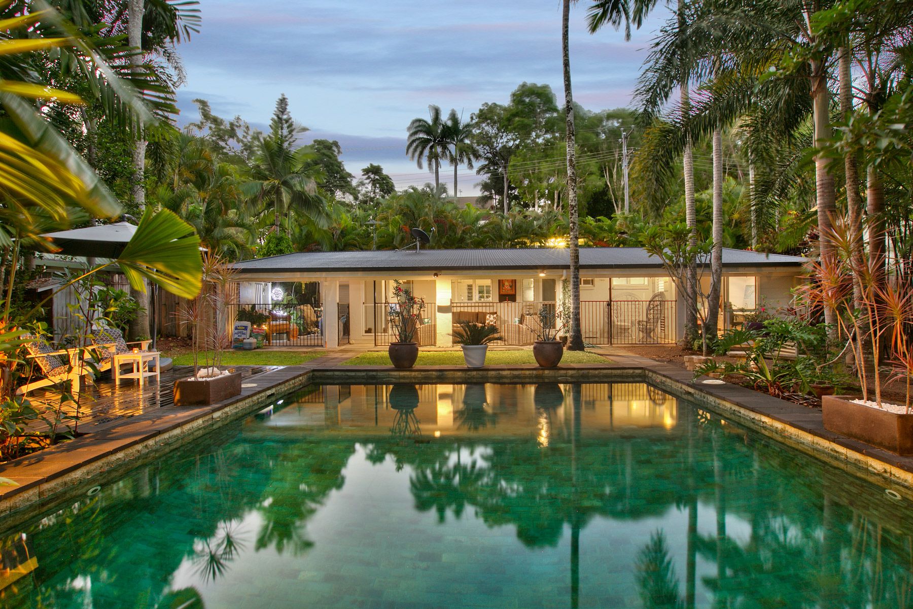11 Buchan Street, Palm Cove, QLD 4879