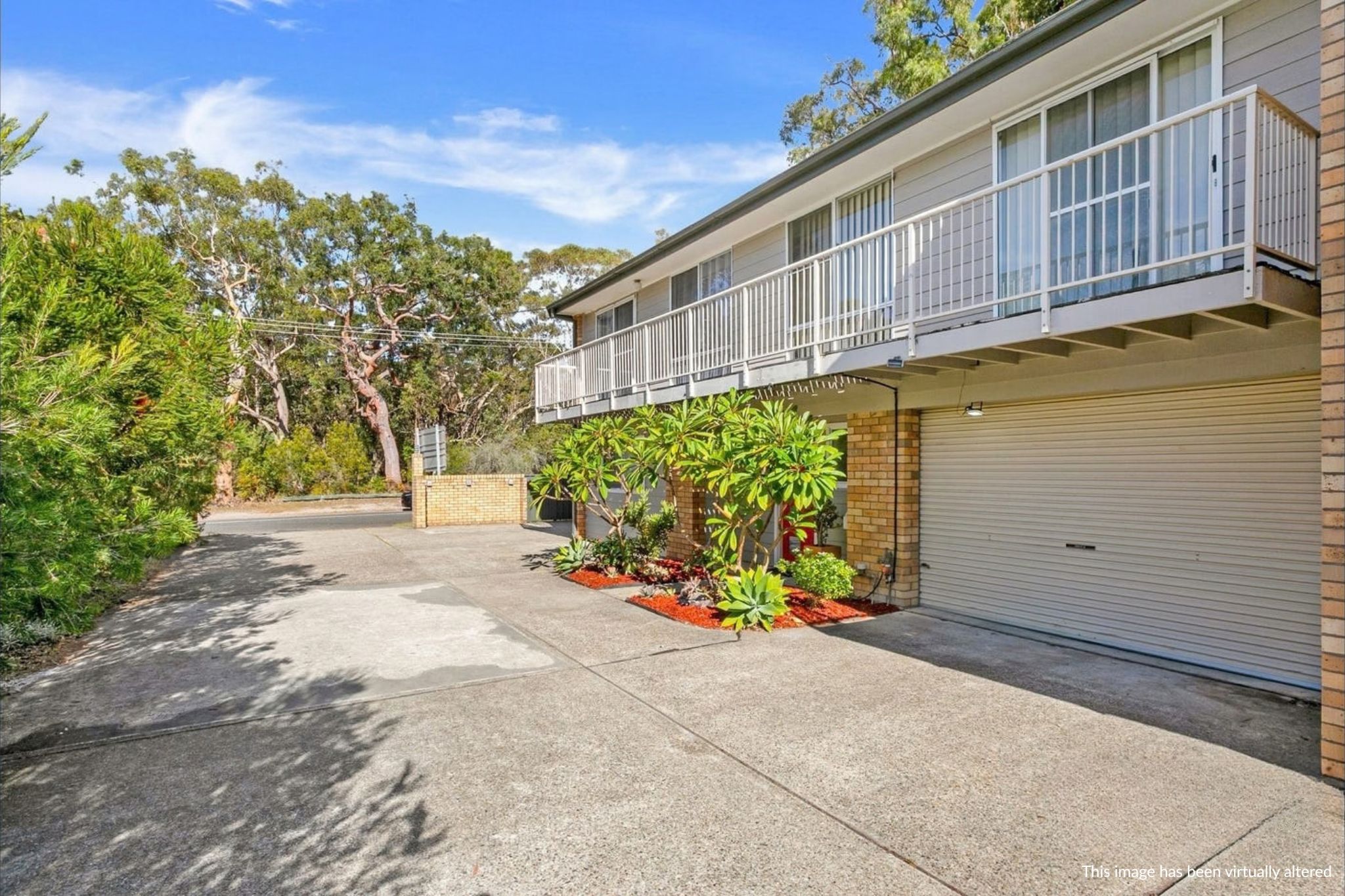 1/139 Port Stephens Drive — photo 4 of 13