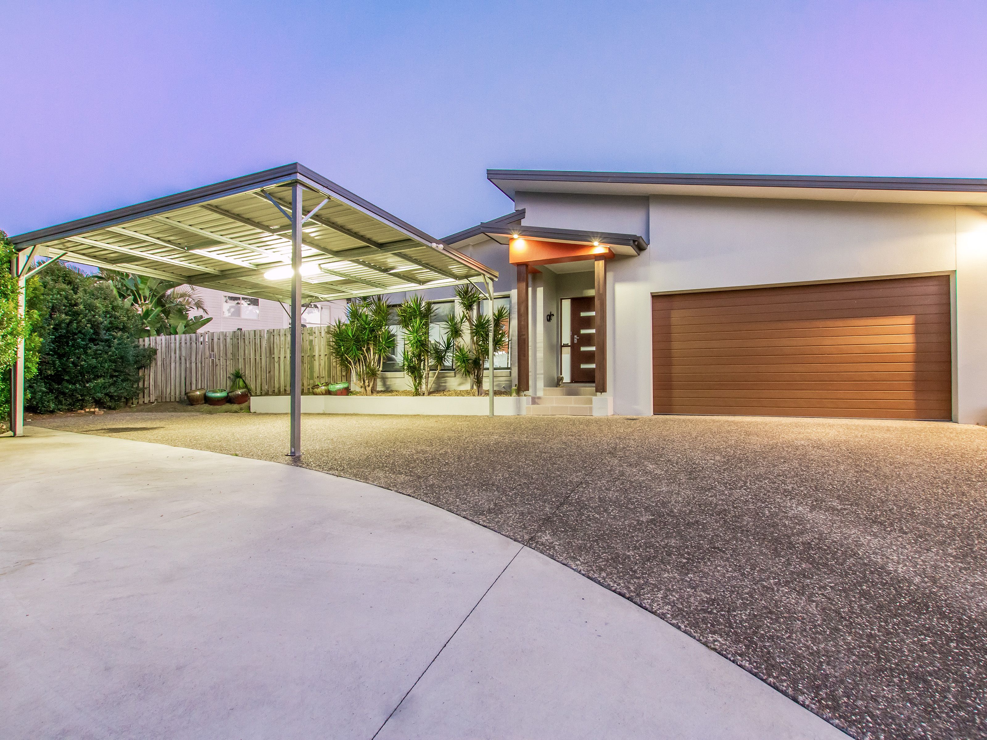 37 Richardson Crescent, Upper Coomera QLD 4209