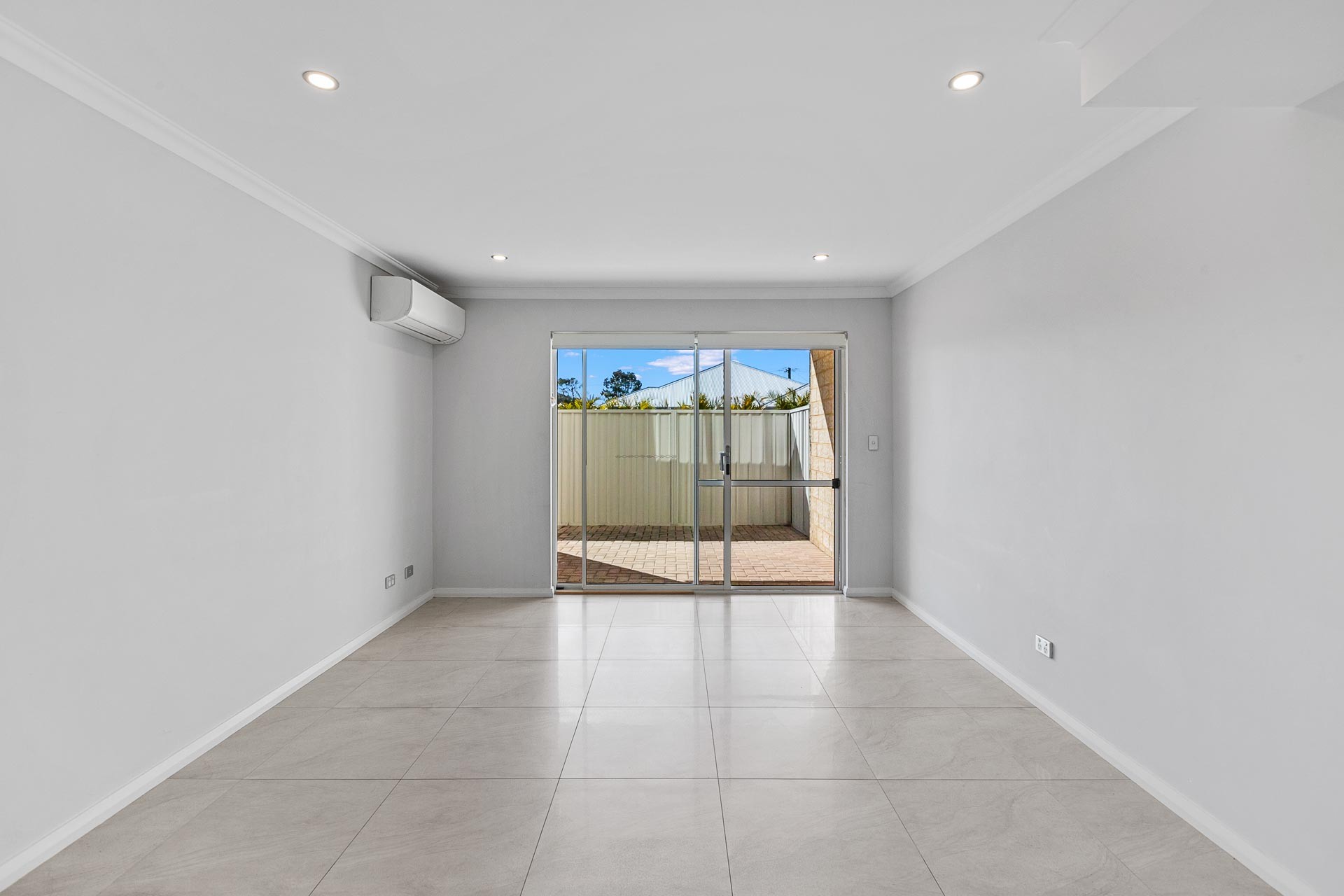 1/19 Hubert Street, Belmont, WA 6104