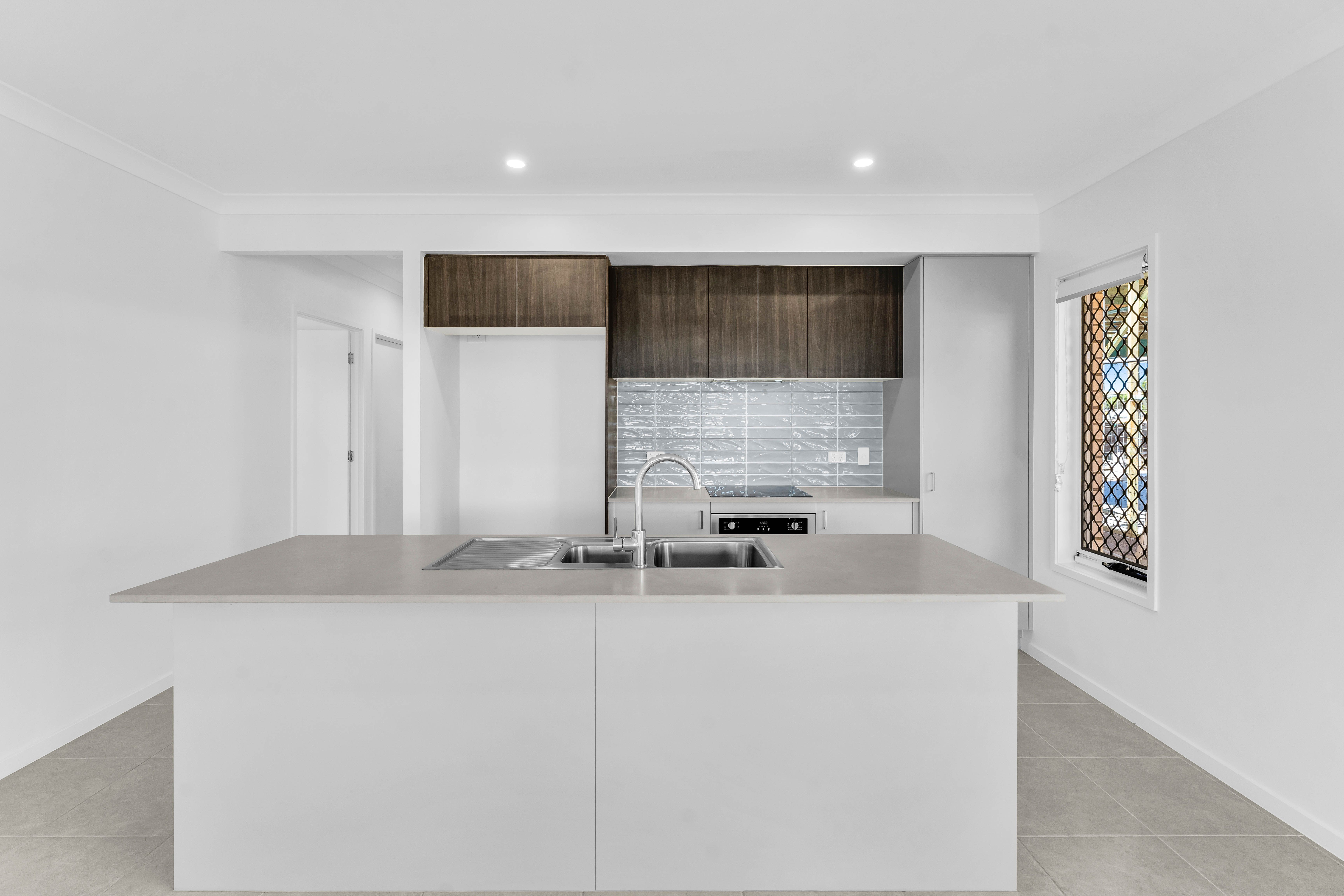 48 Tauton Way, Redland Bay, QLD 4165