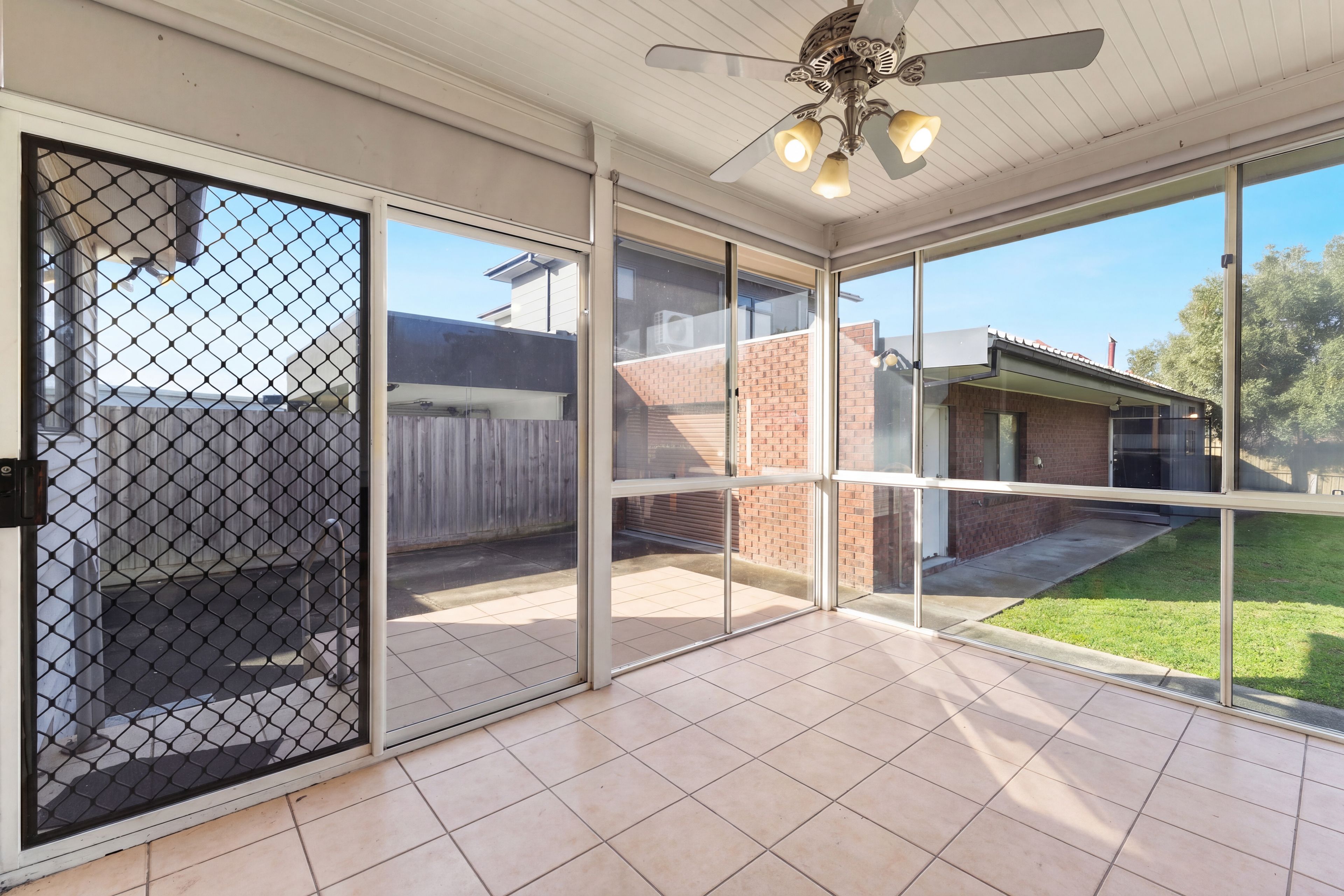 60 Margaret Street — photo 13 of 17