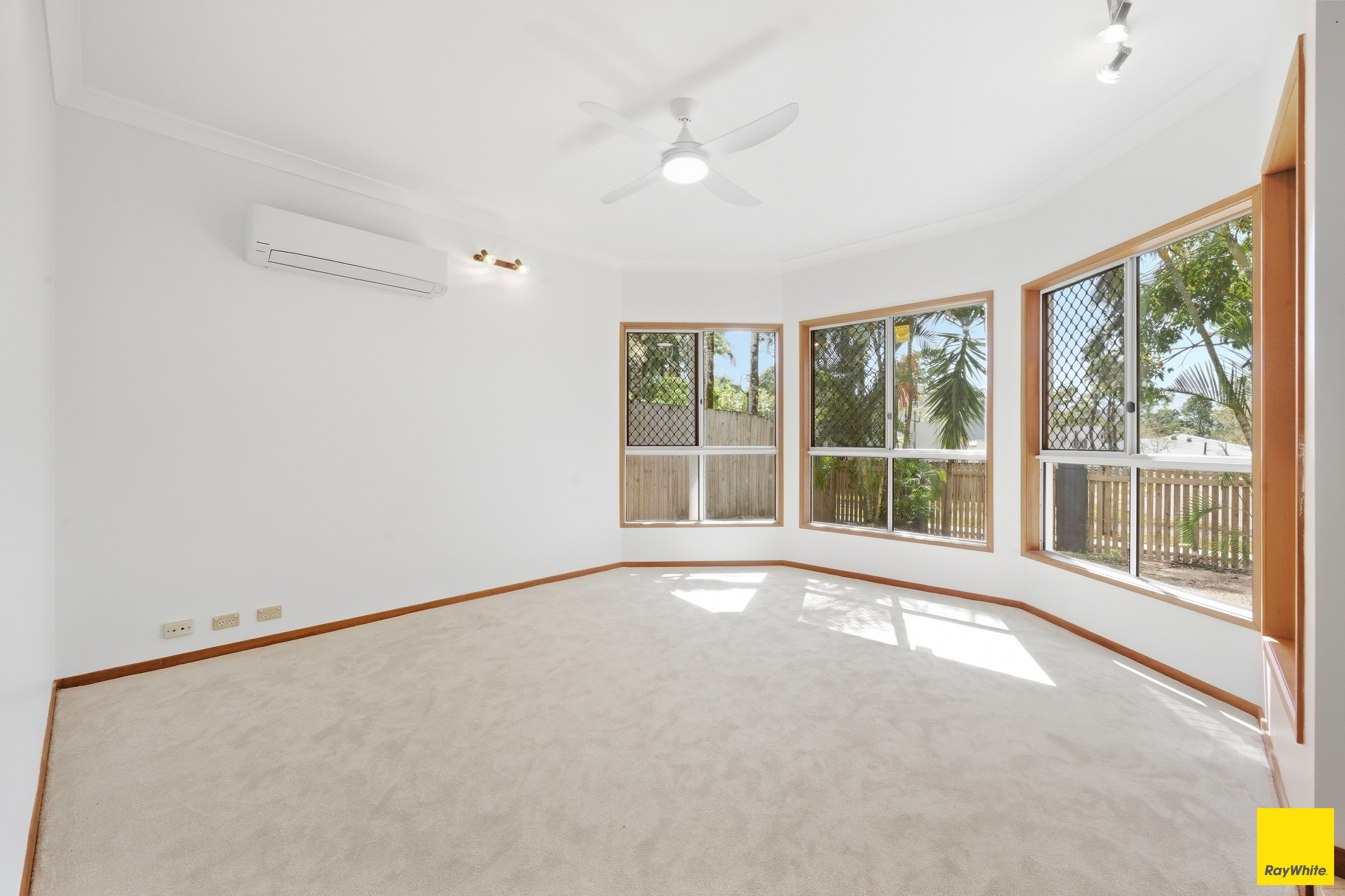23 Melia Close — photo 6 of 12
