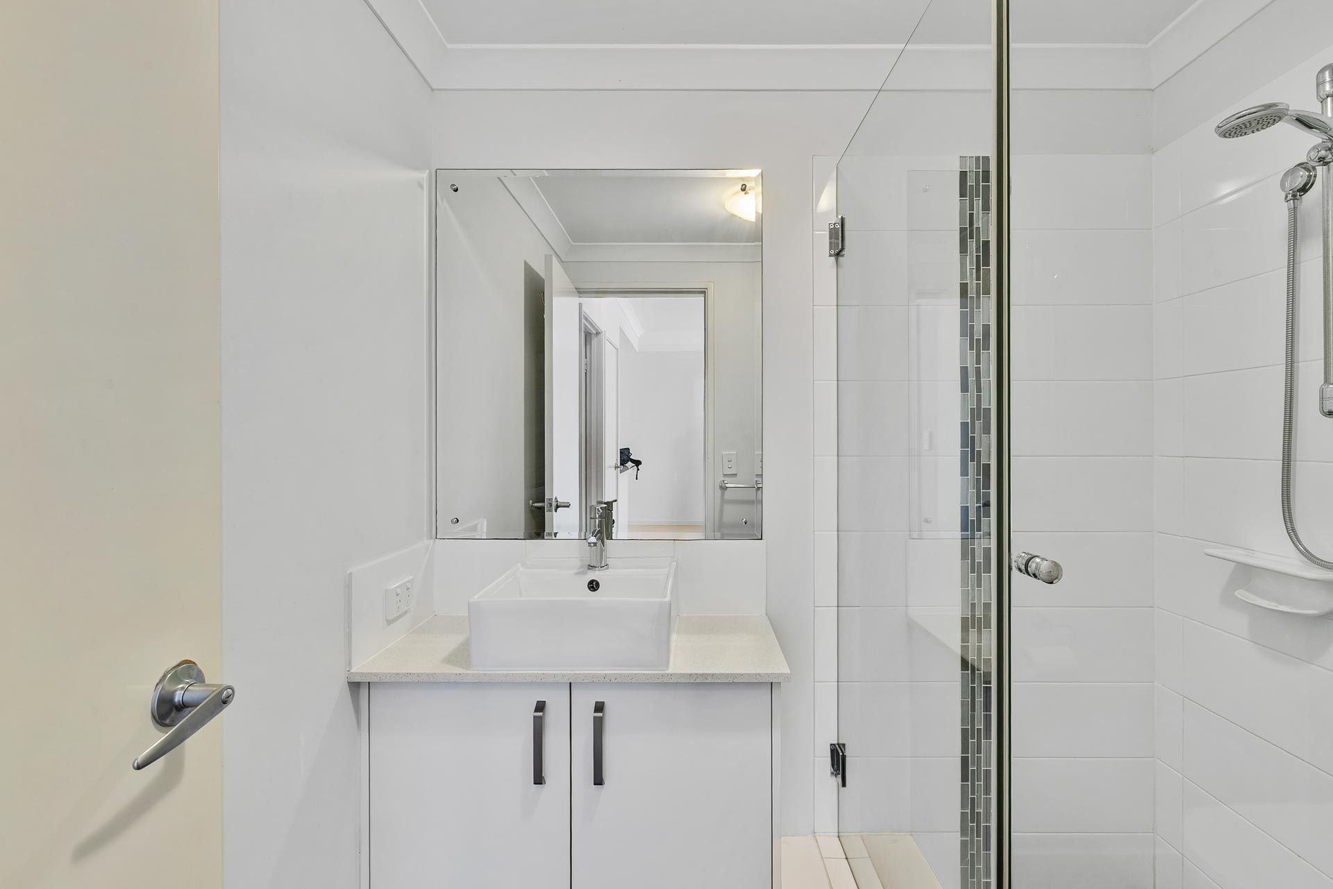 4/126 Tibradden Circle — photo 16 of 26