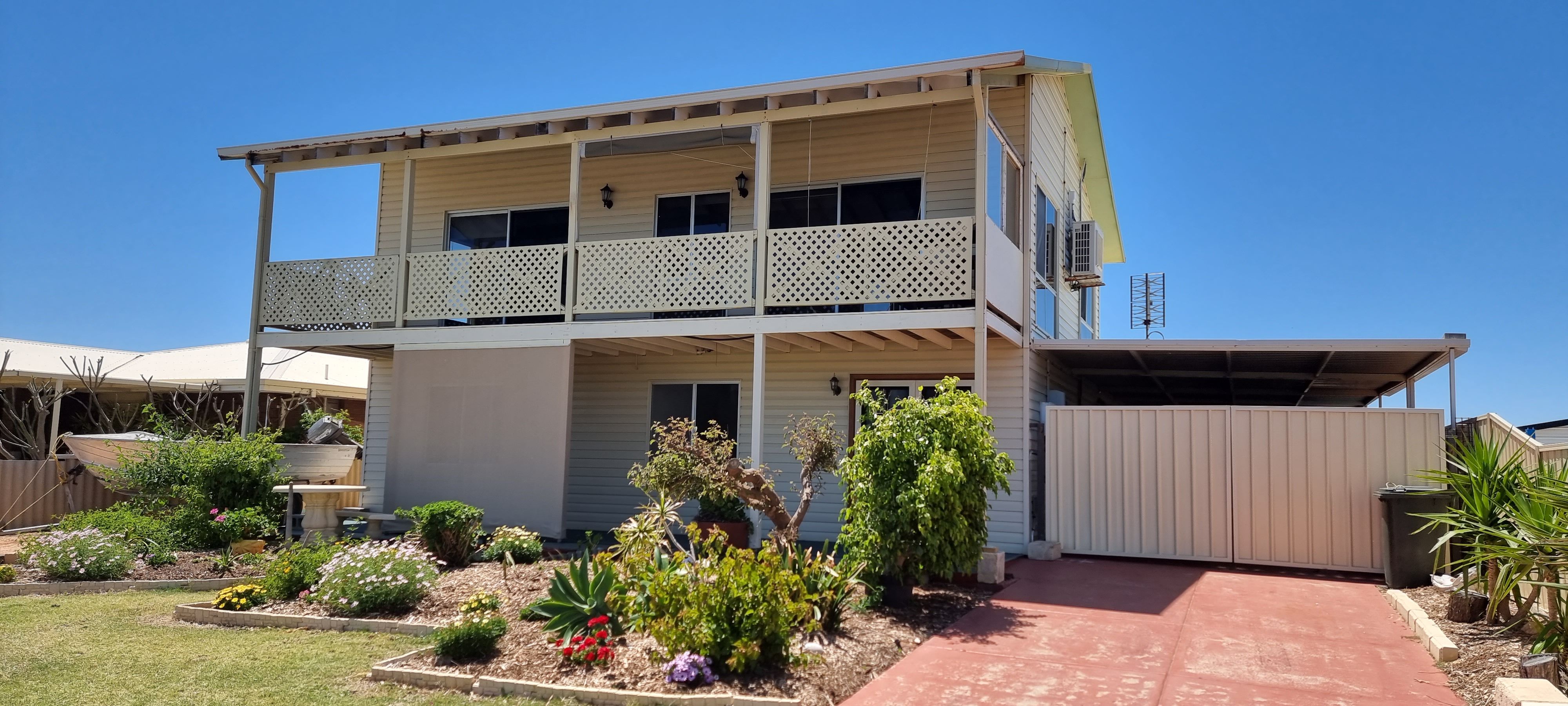 62 Hillview Drive, Drummond Cove, WA 6532