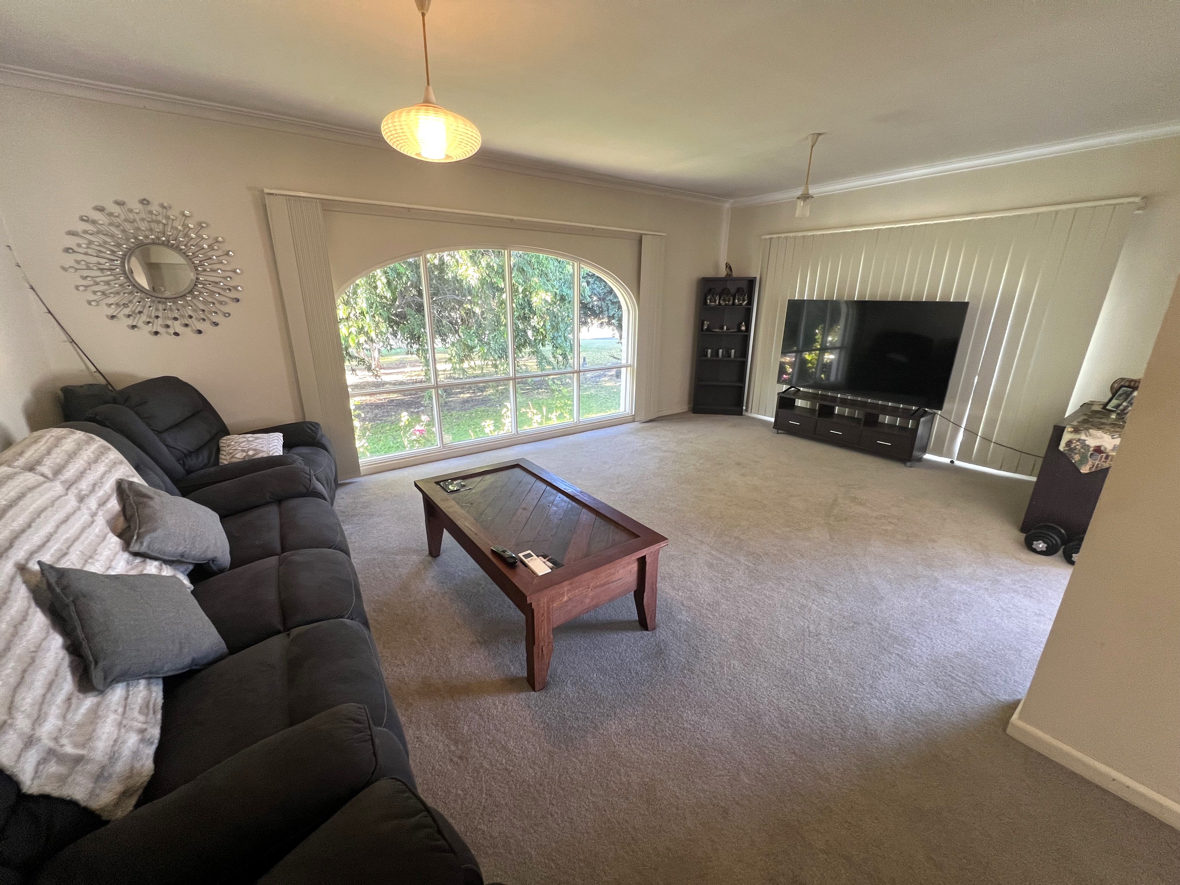 175 Browning Street, Deniliquin, NSW 2710