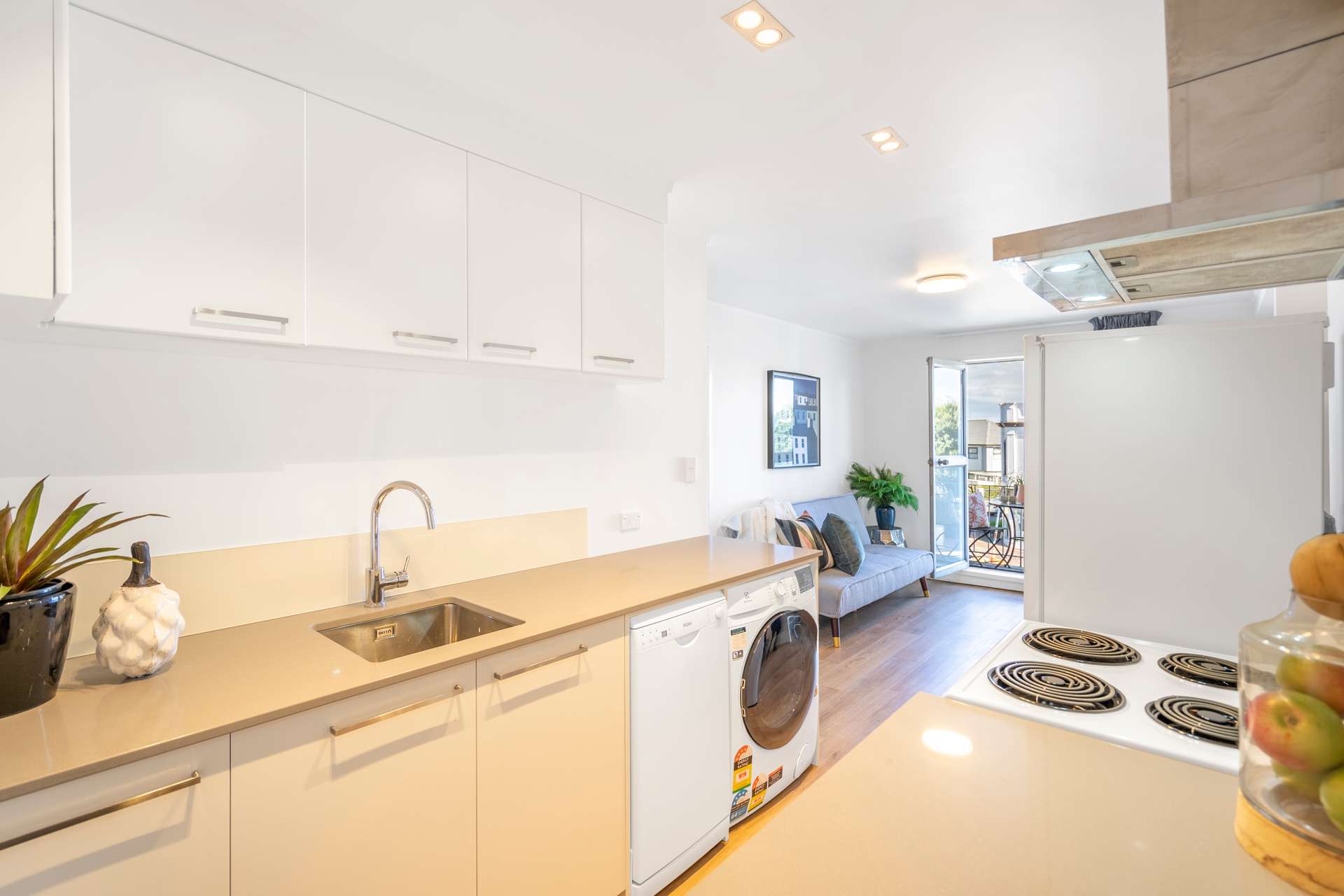 20-21/66 Mount Eden Road photo 2