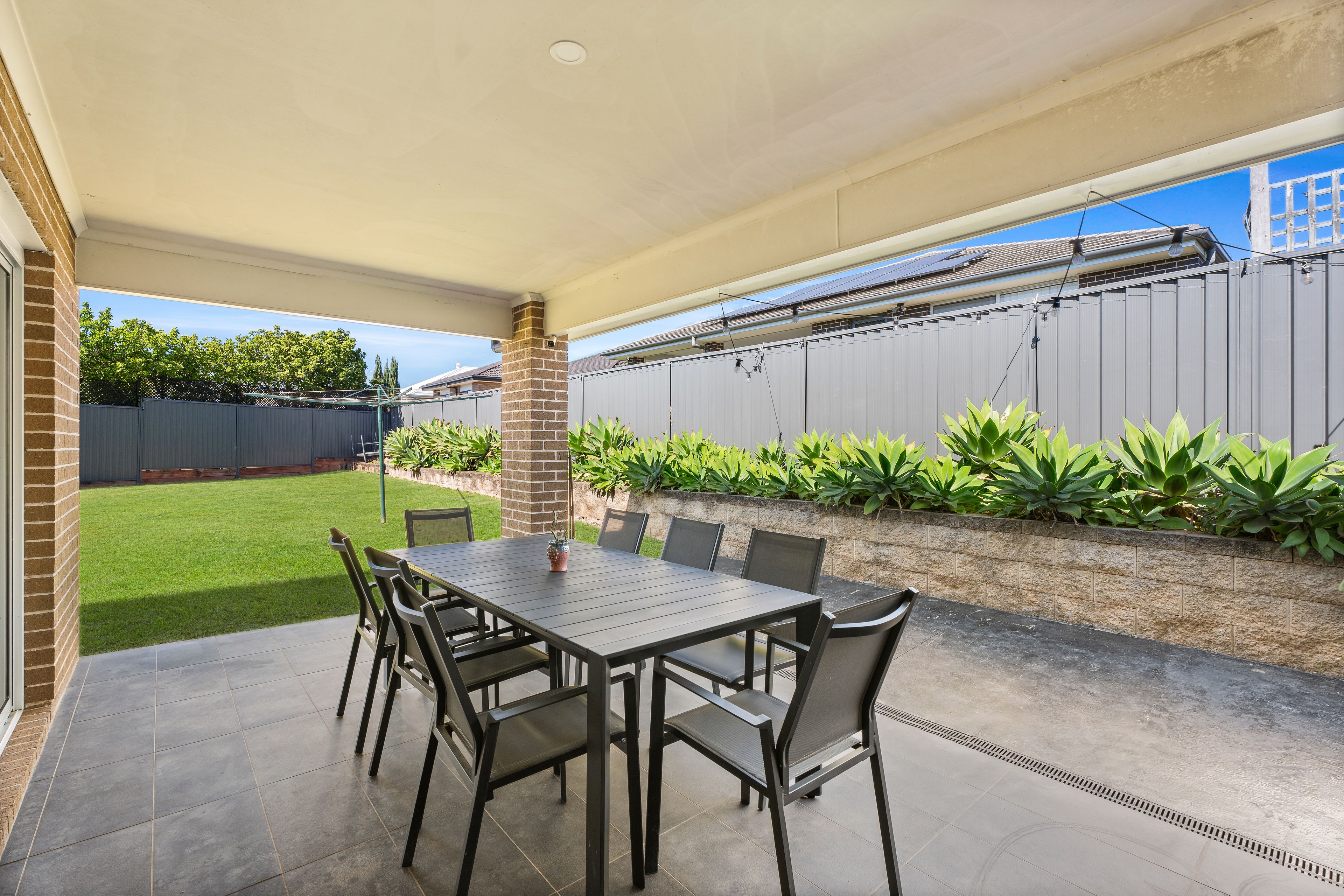 8 Leeds Street — photo 14 of 22