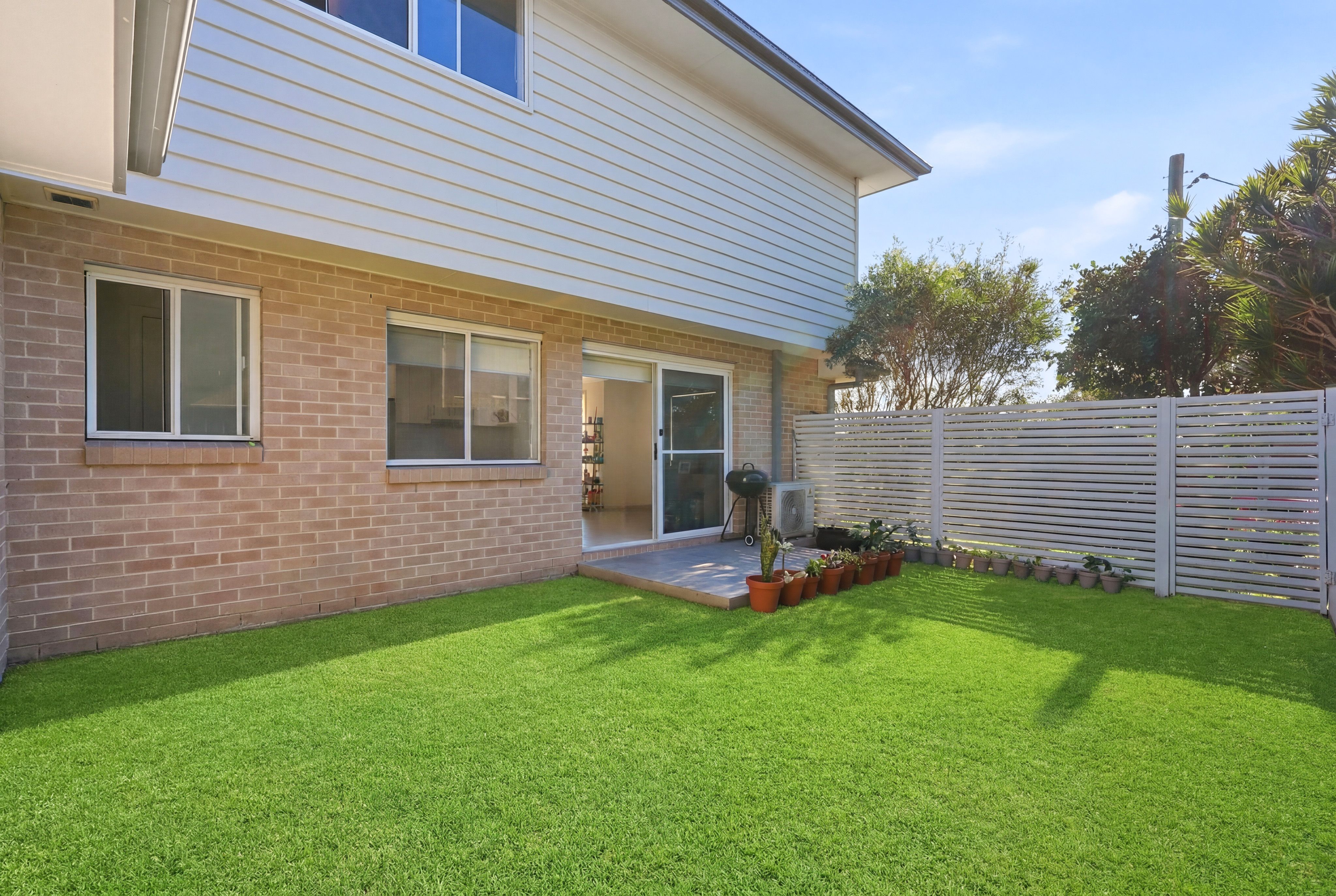 1/5 Ashton Avenue — photo 6 of 12