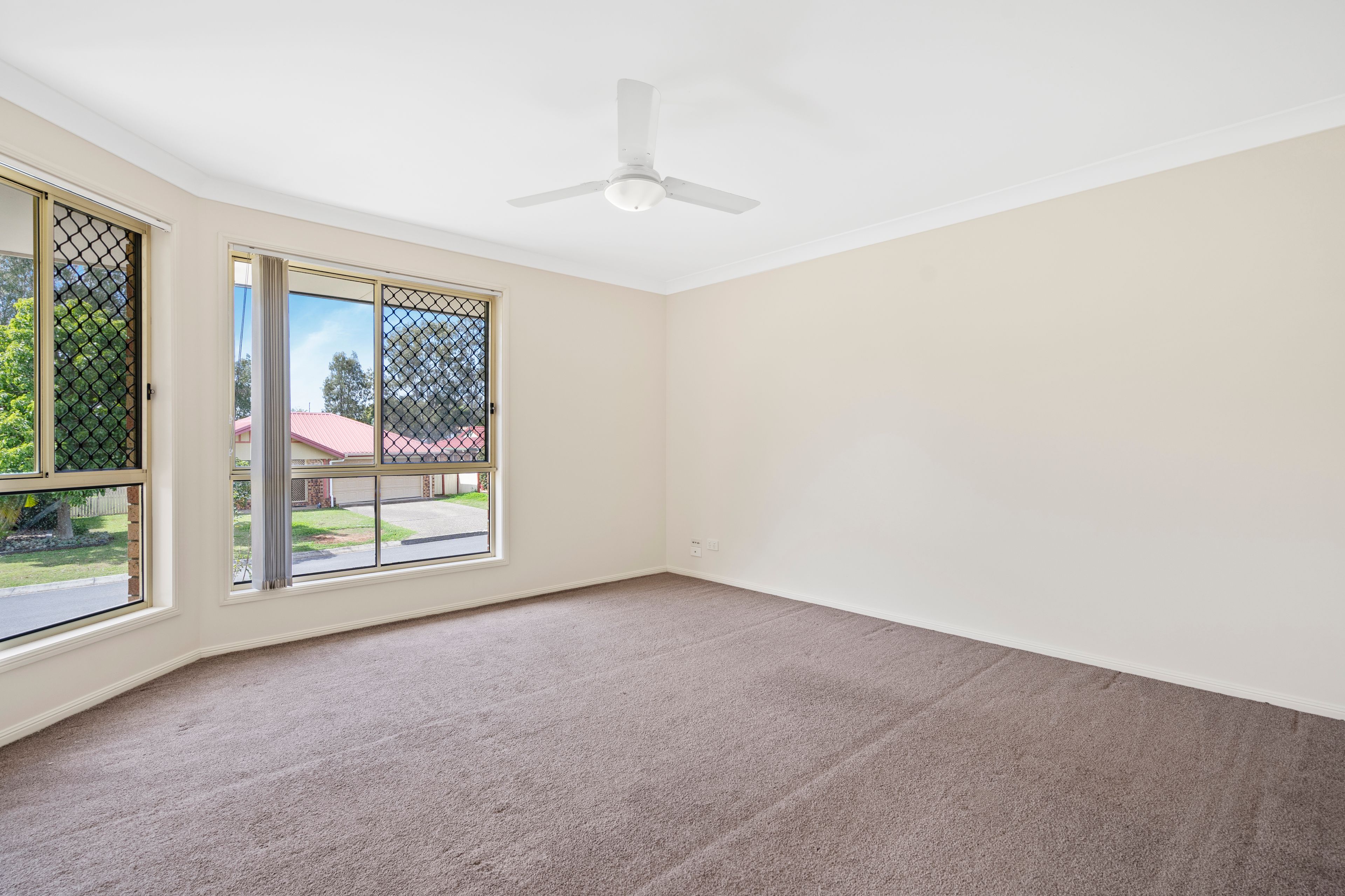3 Kentia Circuit, Flinders View, QLD 4305