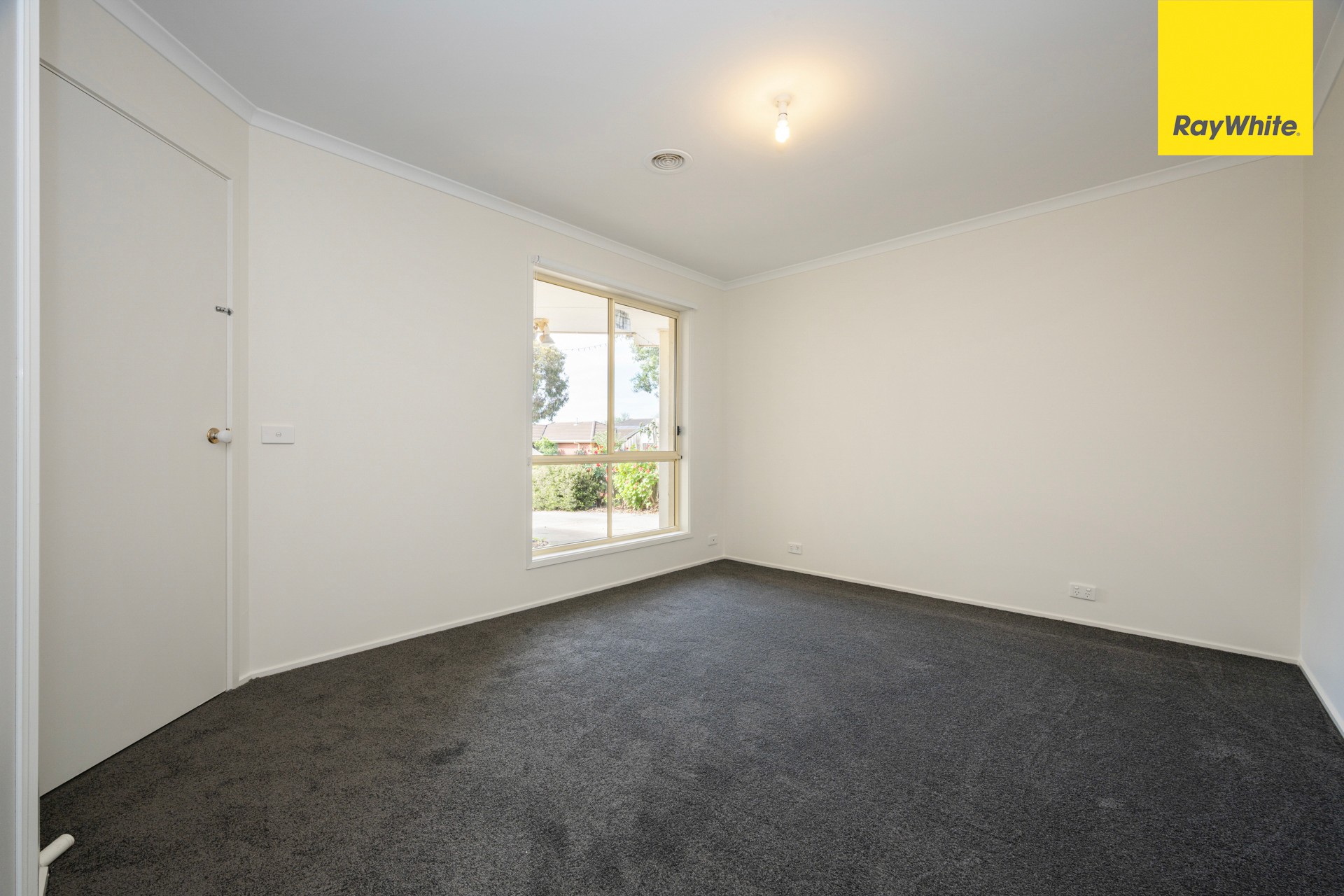 71 Dunvegan Drive, Kurunjang, VIC 3337