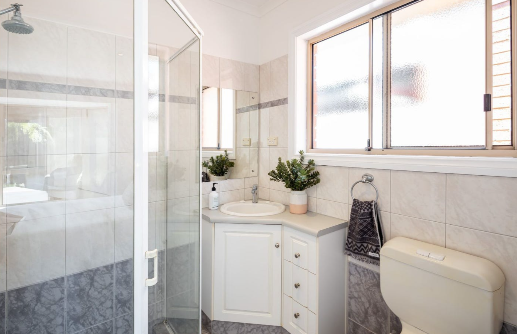 22 Frost Street — photo 7 of 16