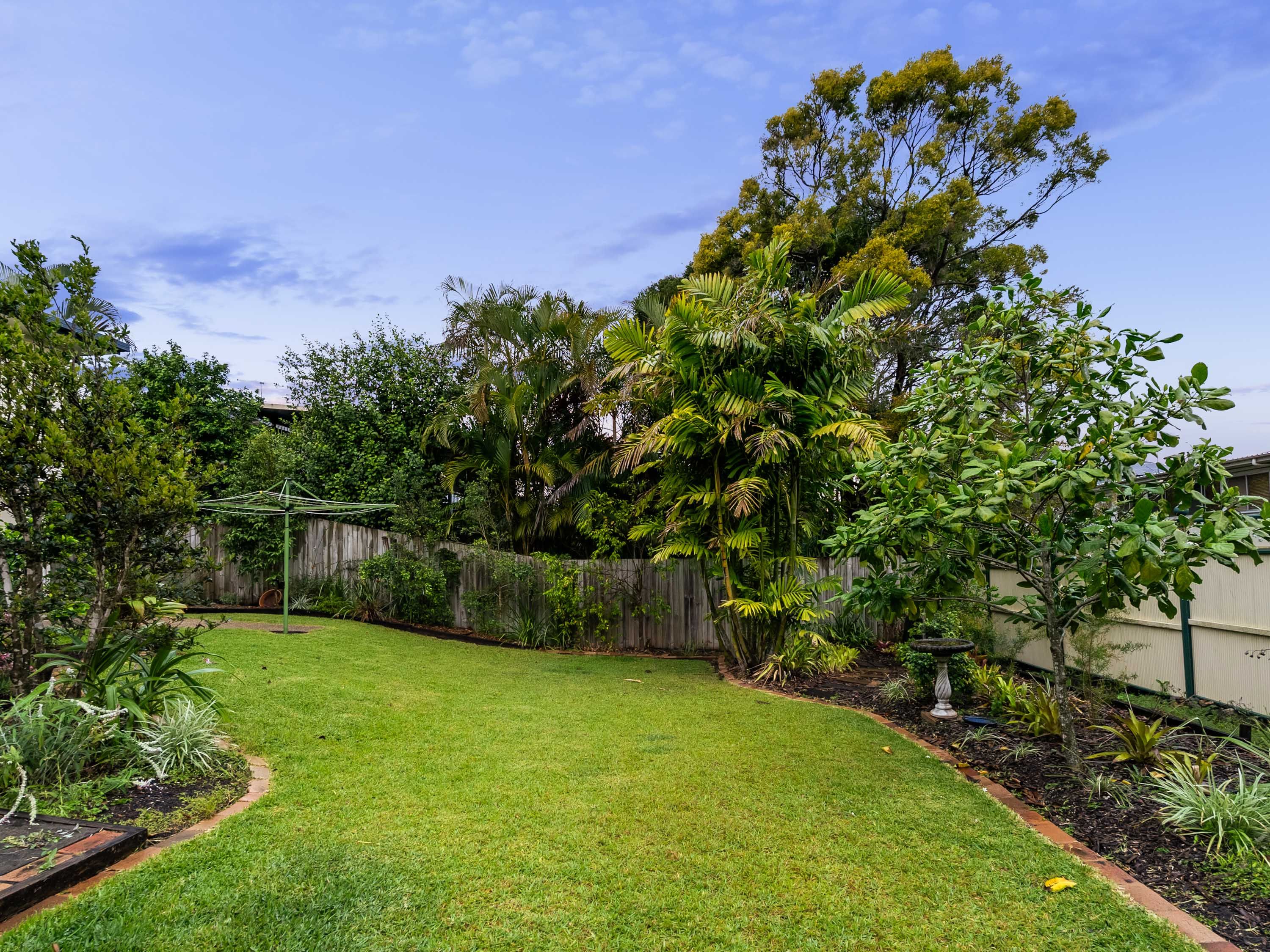 7 Avenell Street — photo 23 of 24